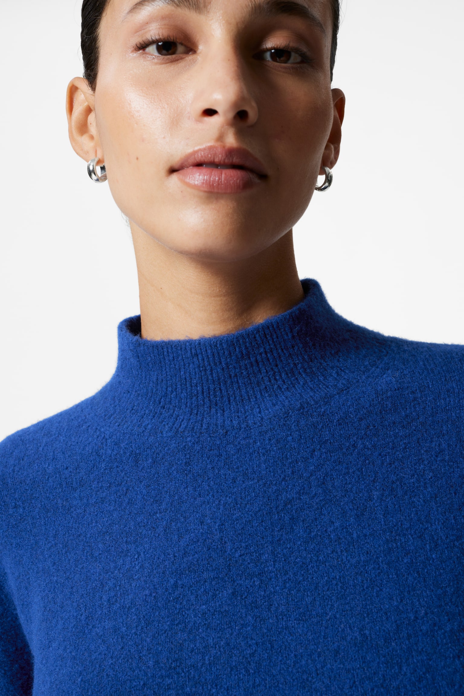 Mock-Neck Sweater - Royal Blue/Dark Green/Red/Caramel/Pink/Black/Blue/Dark Blue/Light Khaki/Light Beige/Mole/Oatmeal - 3