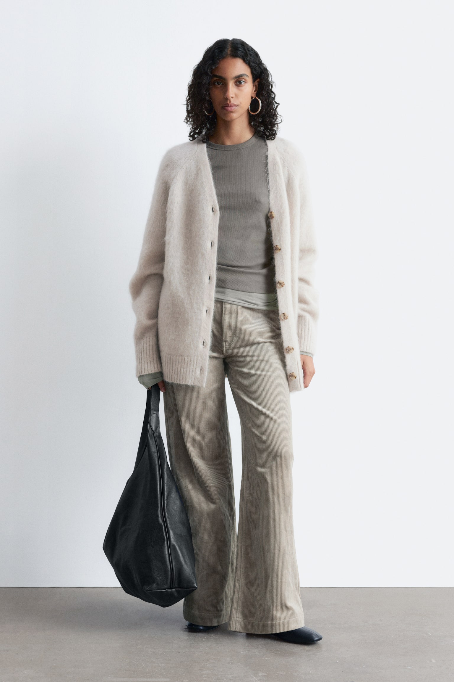 Lange Strickjacke aus Mohair-Mix - Beige/Grau/Dunkelblau - 1