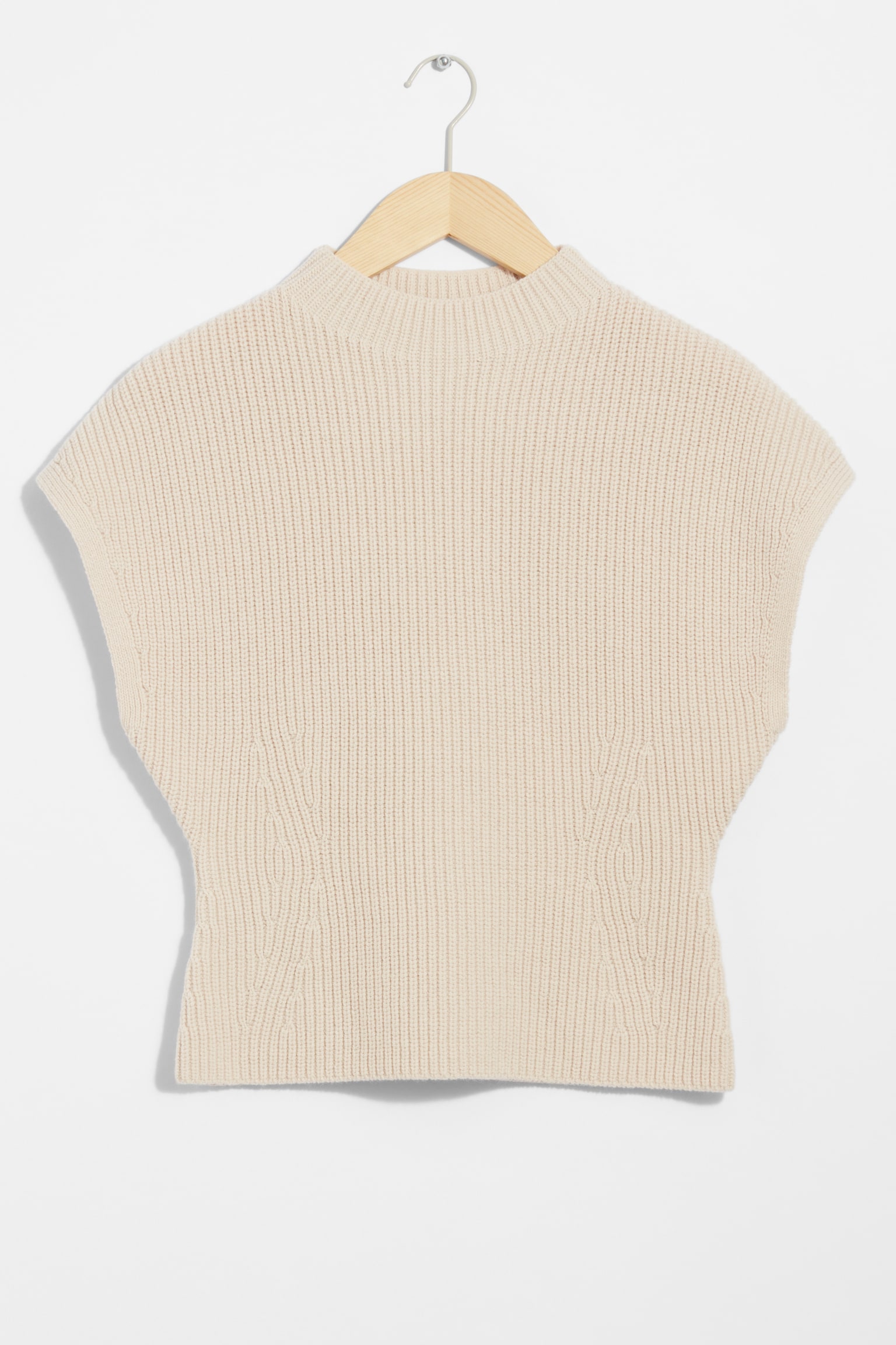 Rib-Knit Mock-Neck Vest - White/Brown - 2