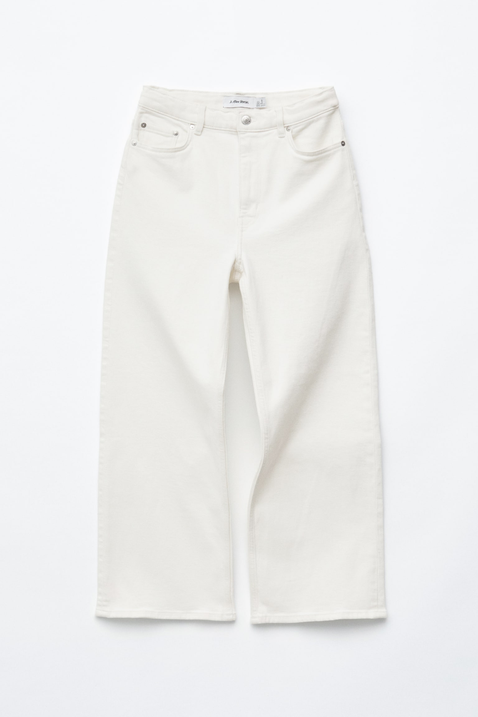 Rövid, bő szárú farmer - Fehér/Középkék/Világoskék/Fekete - 1