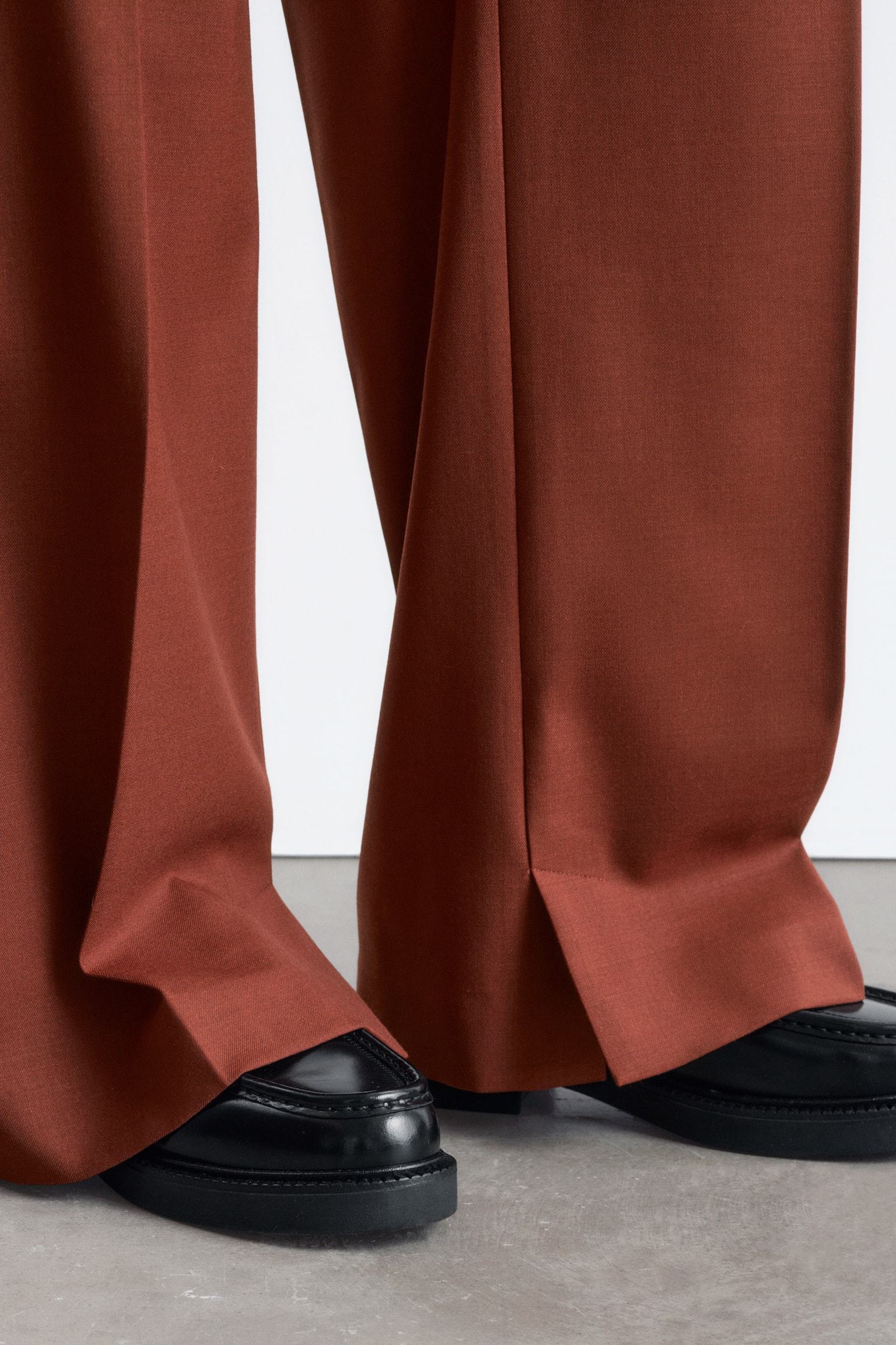 Pantaloni in lana con pieghe pressate - Marrone ruggine - 6