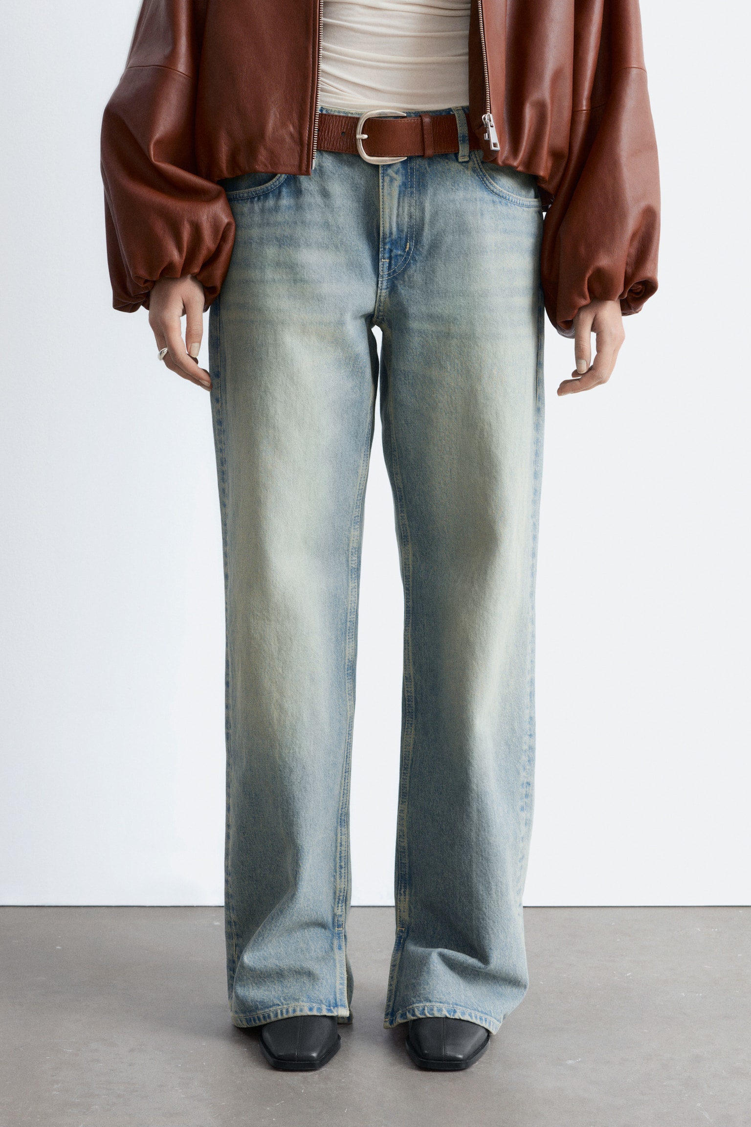 Jeans mit geradem Bein - Verwaschenes Hellblau - 5