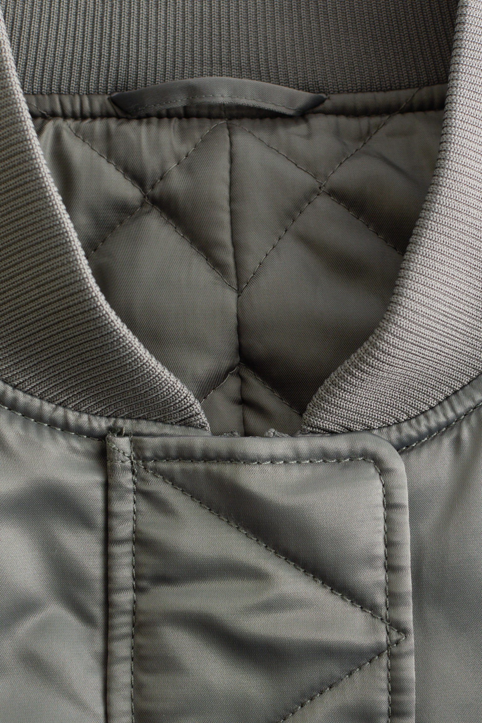 Padded Bomber Jacket - Gris foncé/Beige - 3