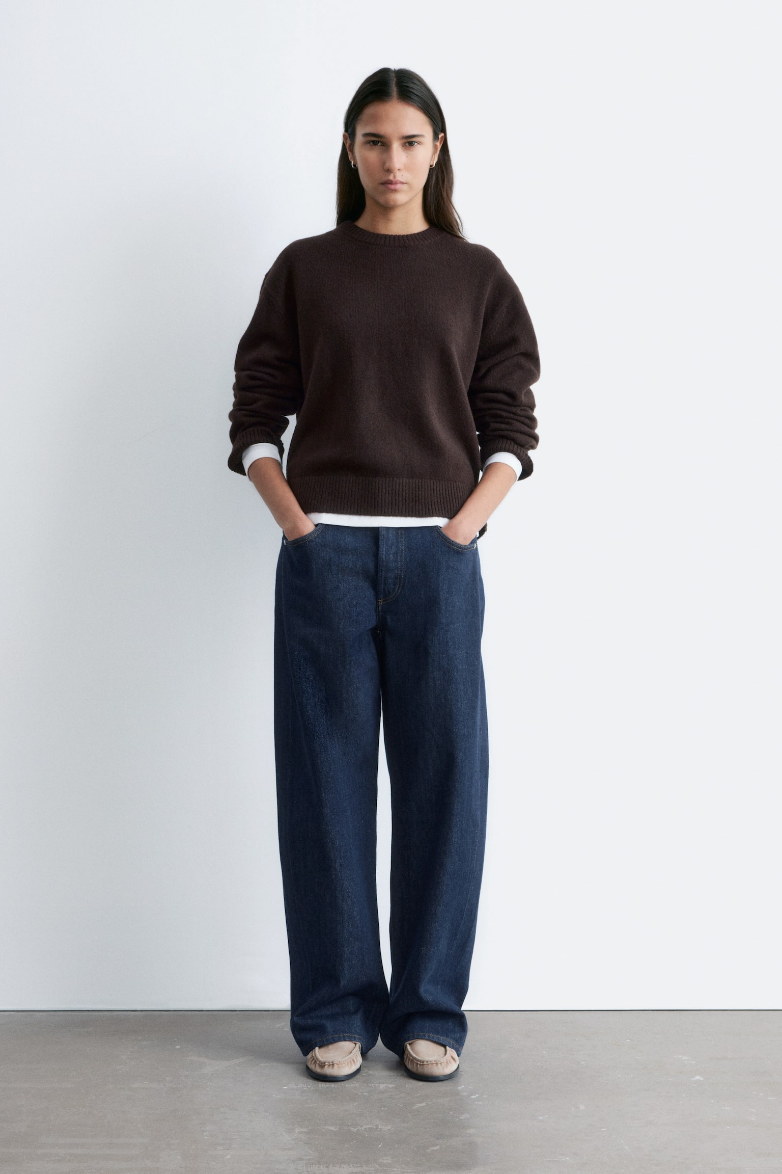 Boxig stickad tröja - Mörkbrun - 3