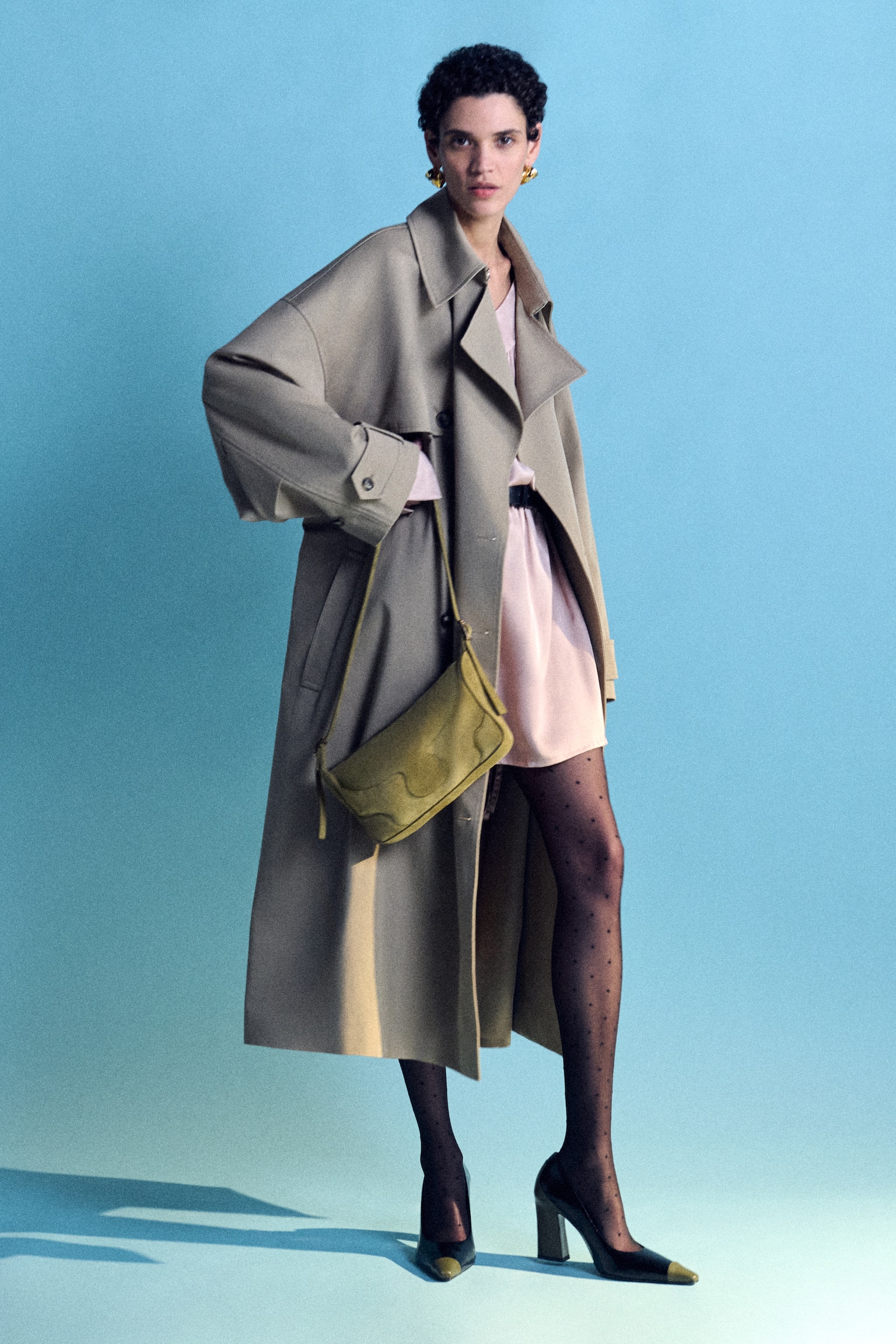 Trenchcoat med dubbelknäppning - Beige - 3