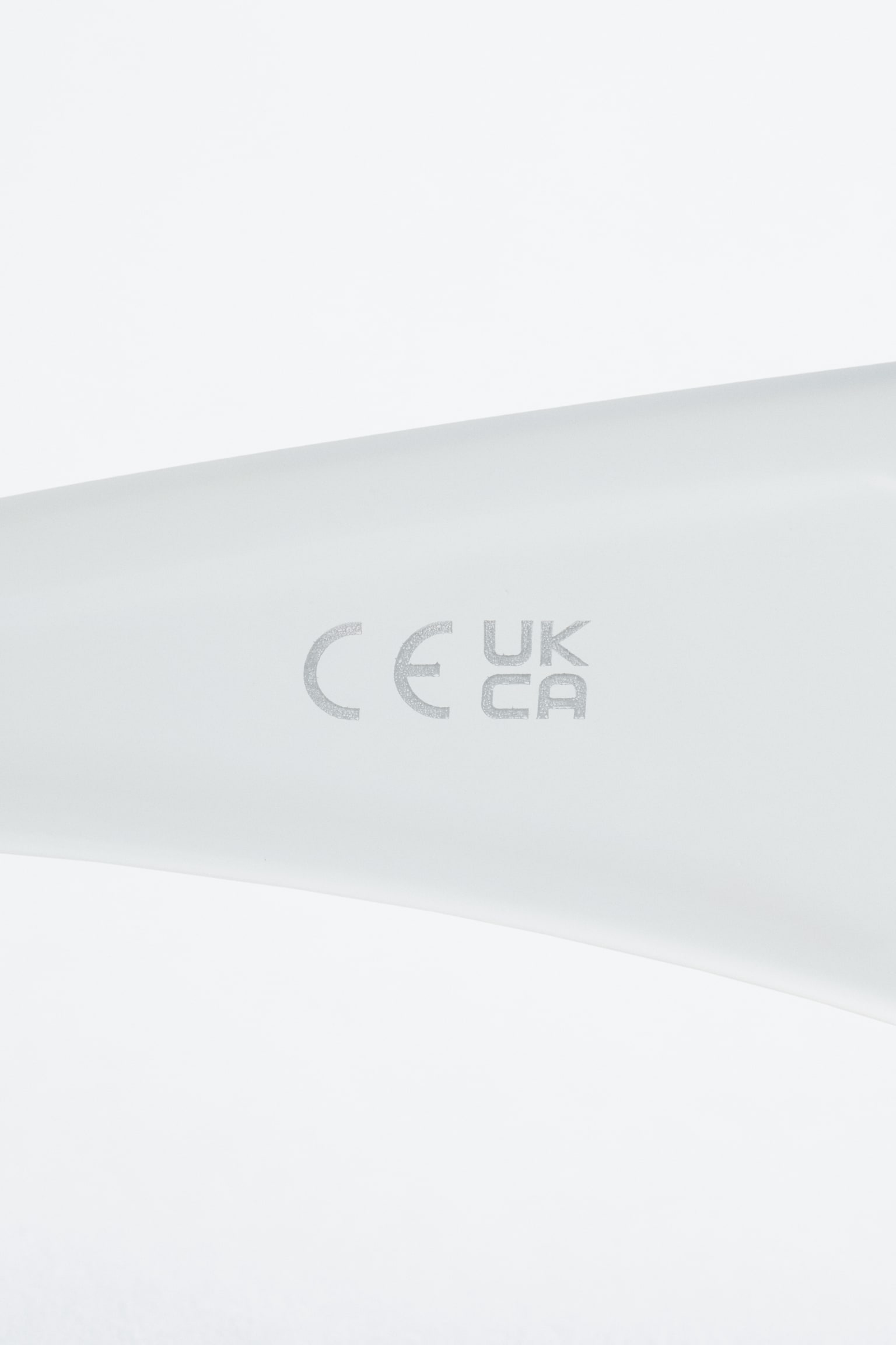 Lunettes de soleil à monture ovale audacieuse - Transparent/Noir - 4