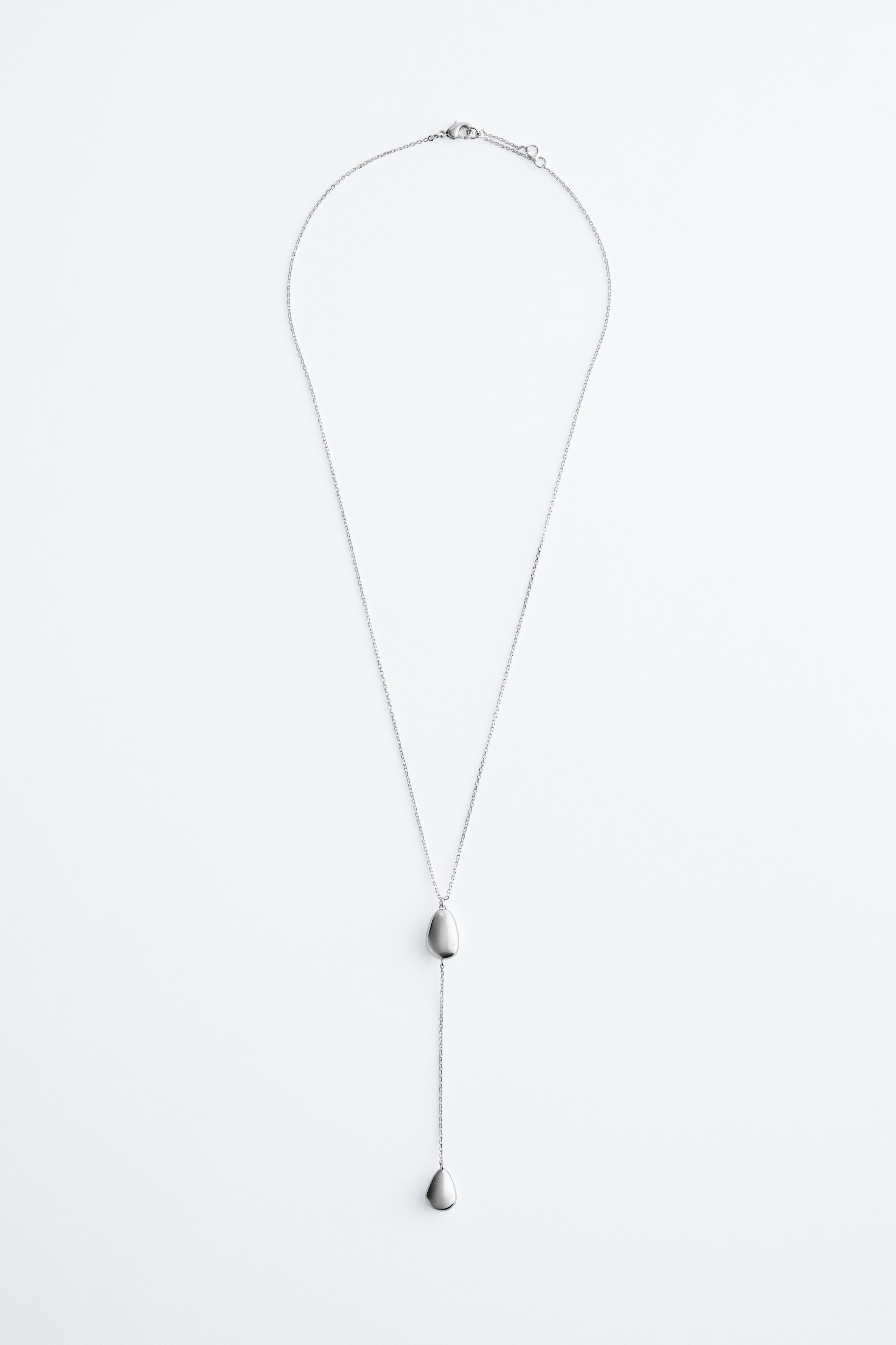 Długi naszyjnik z wisiorkiem - Srebrny/Złoty/Zielony/Złoty