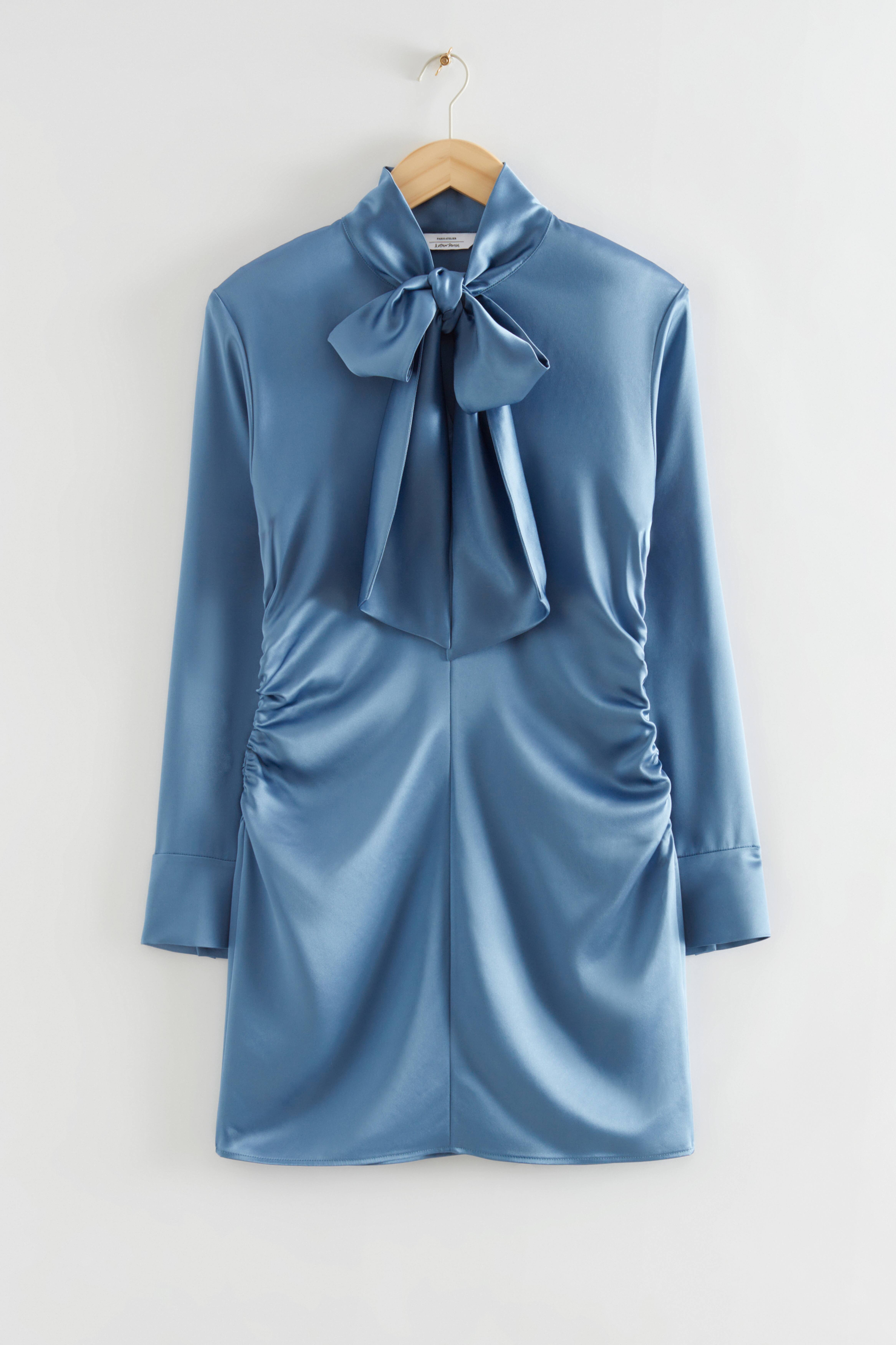 Paris Atelier & Other Stories Lavallière-Neck Bow Silk top Blouse