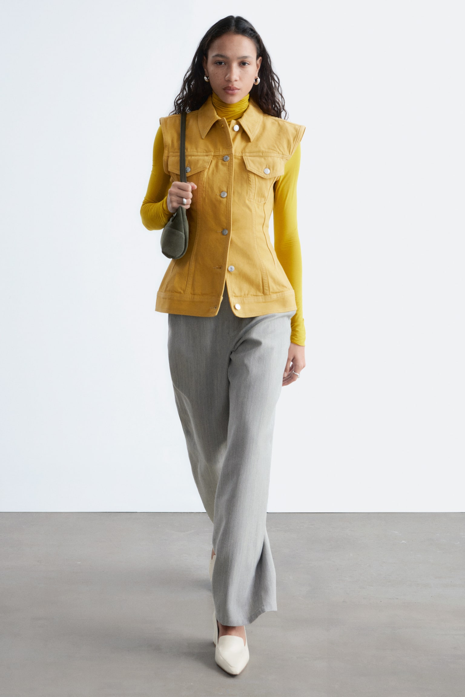 Figursyet denimvest - Gul - 3