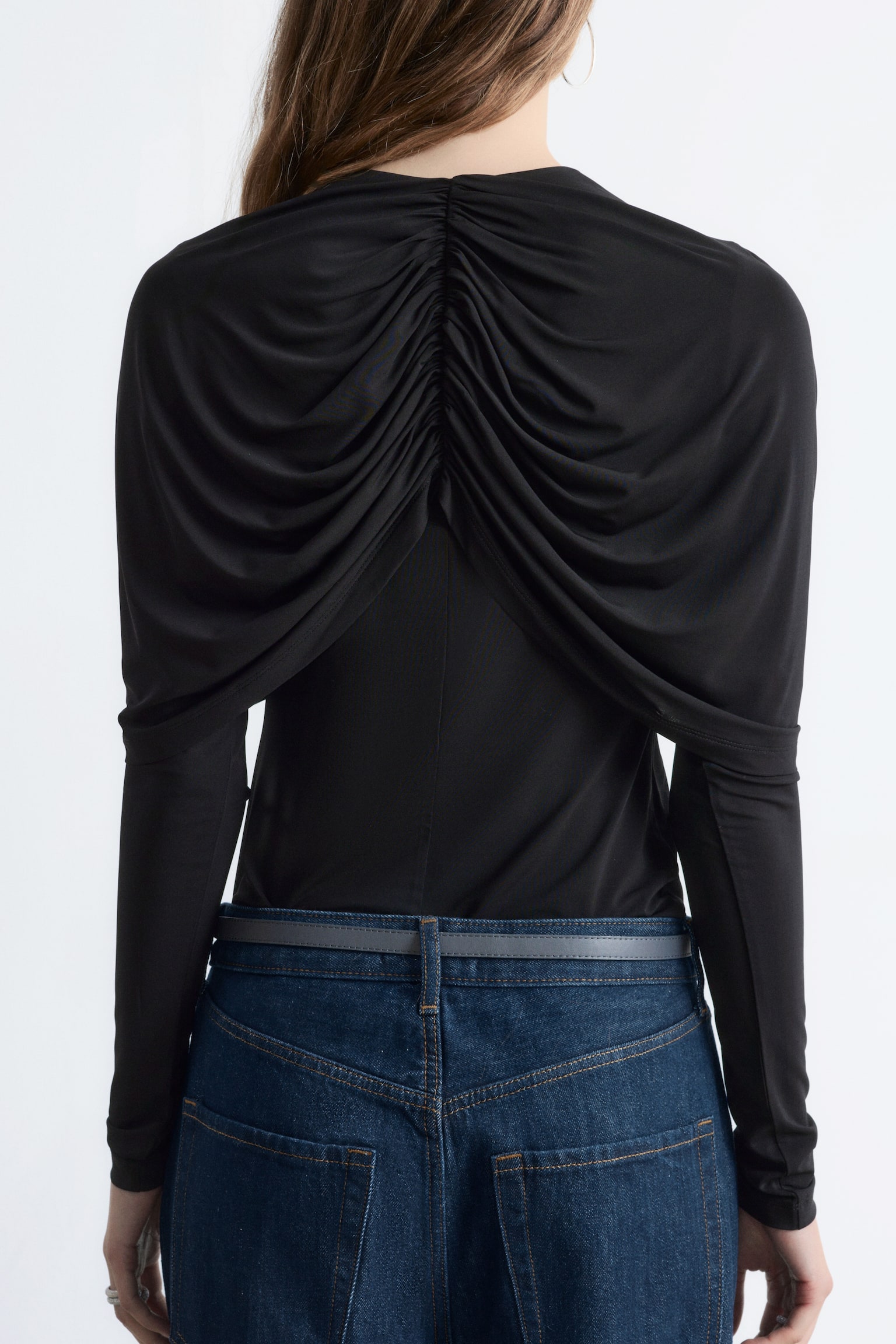 Oberteil mit drapiertem Cape-Detail - Schwarz - 6