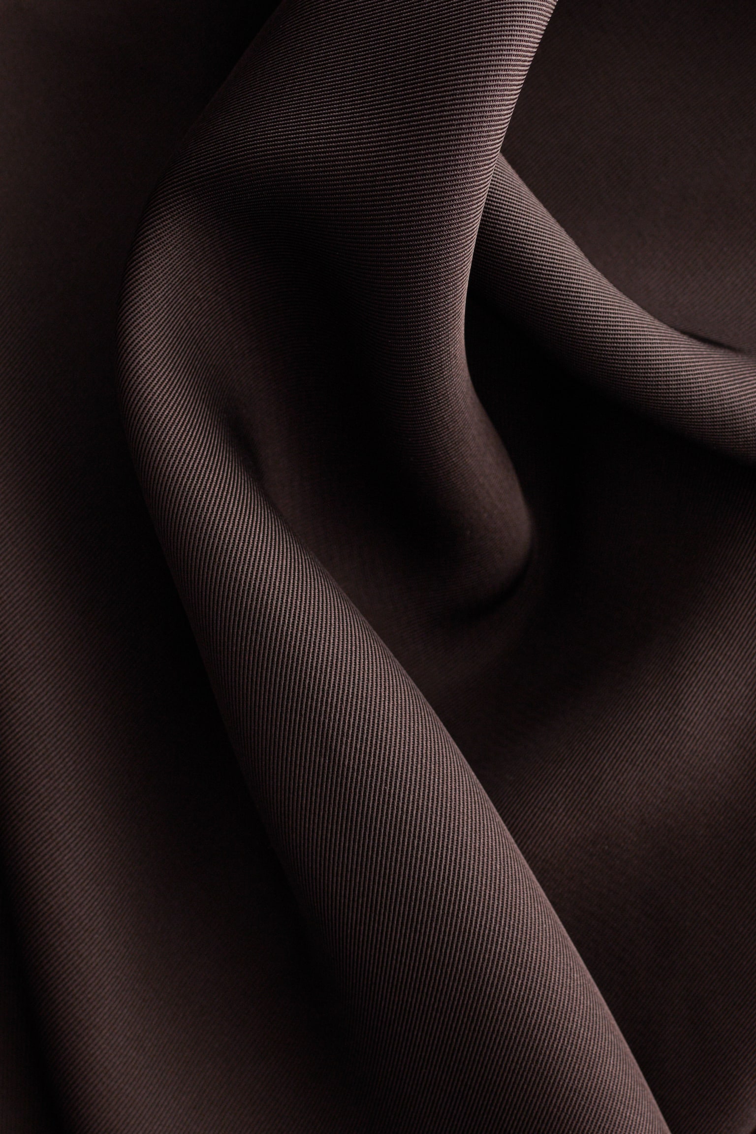 Abito midi con collo a sciarpa - Marrone scuro - 5