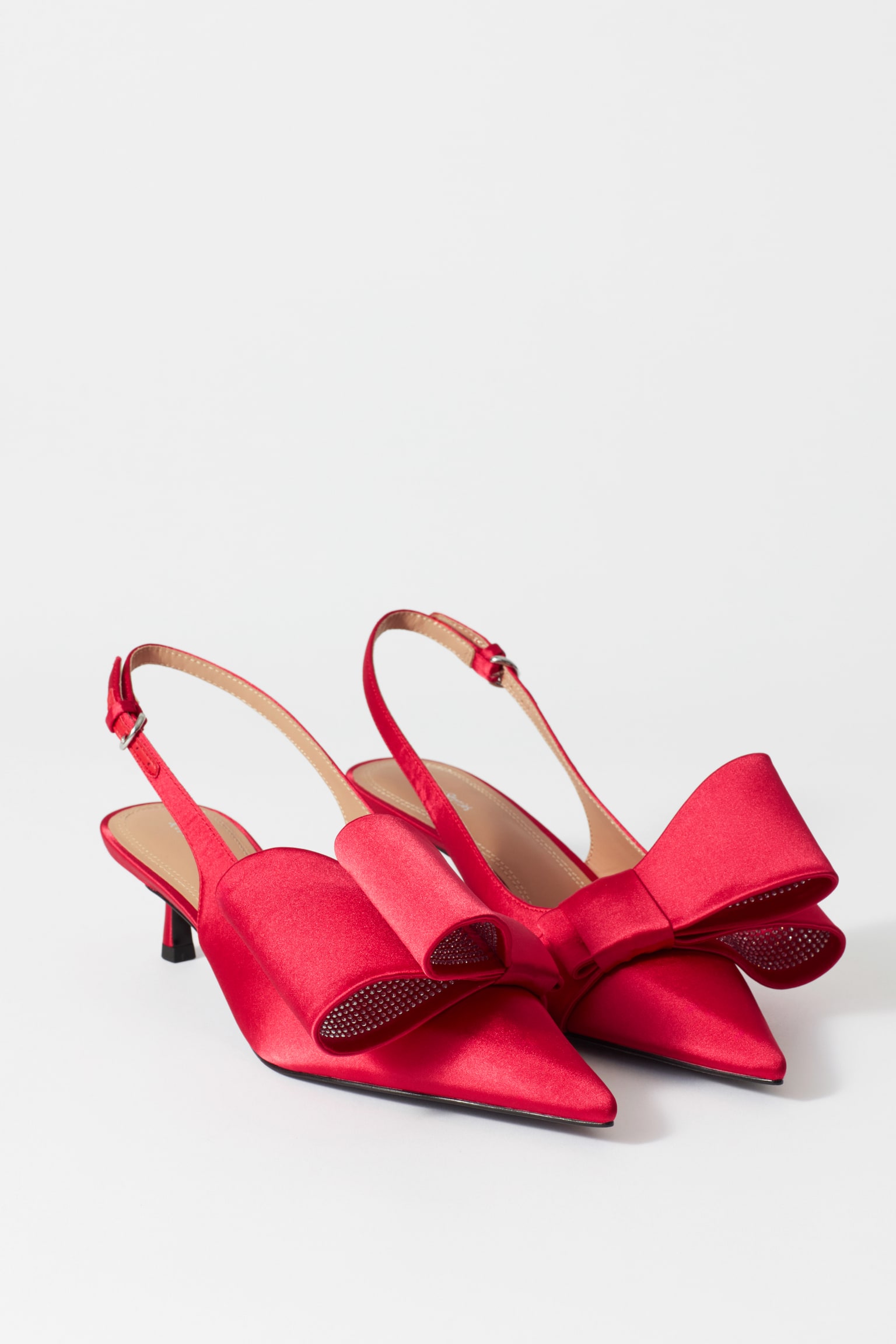 Bow-Embellished Satin Pumps - Red satin - 3