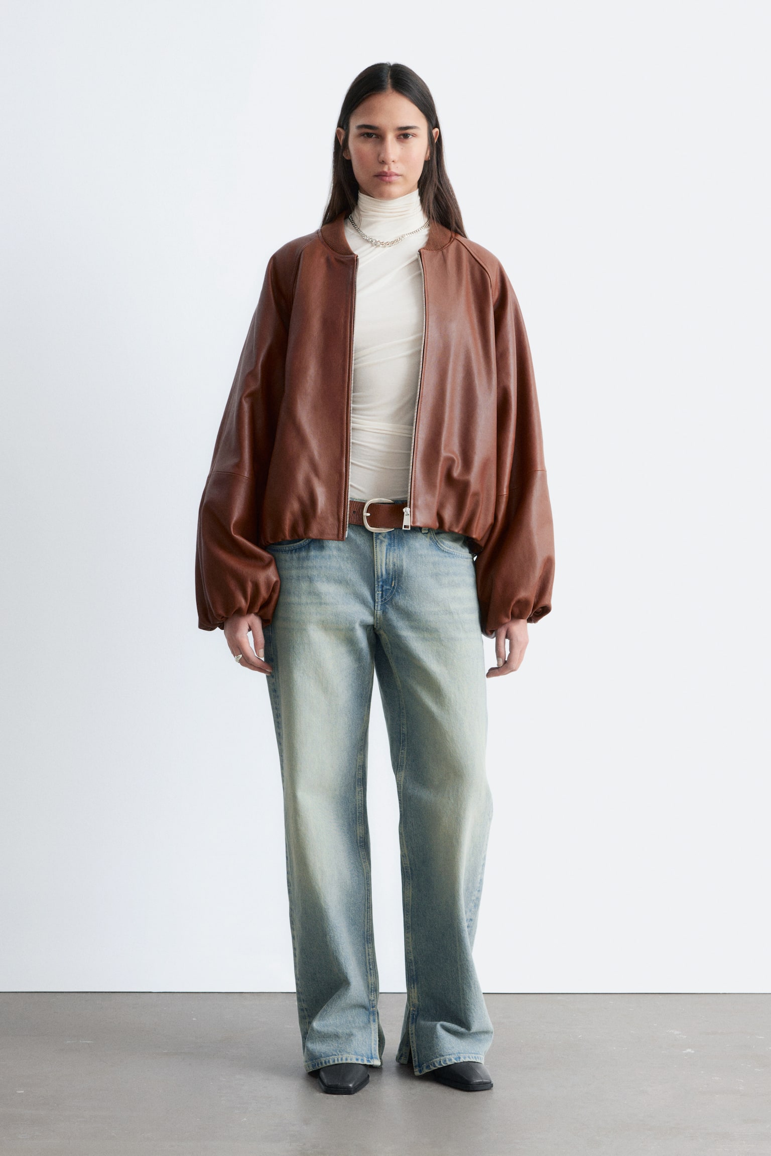 Jeans mit geradem Bein - Verwaschenes Hellblau - 9
