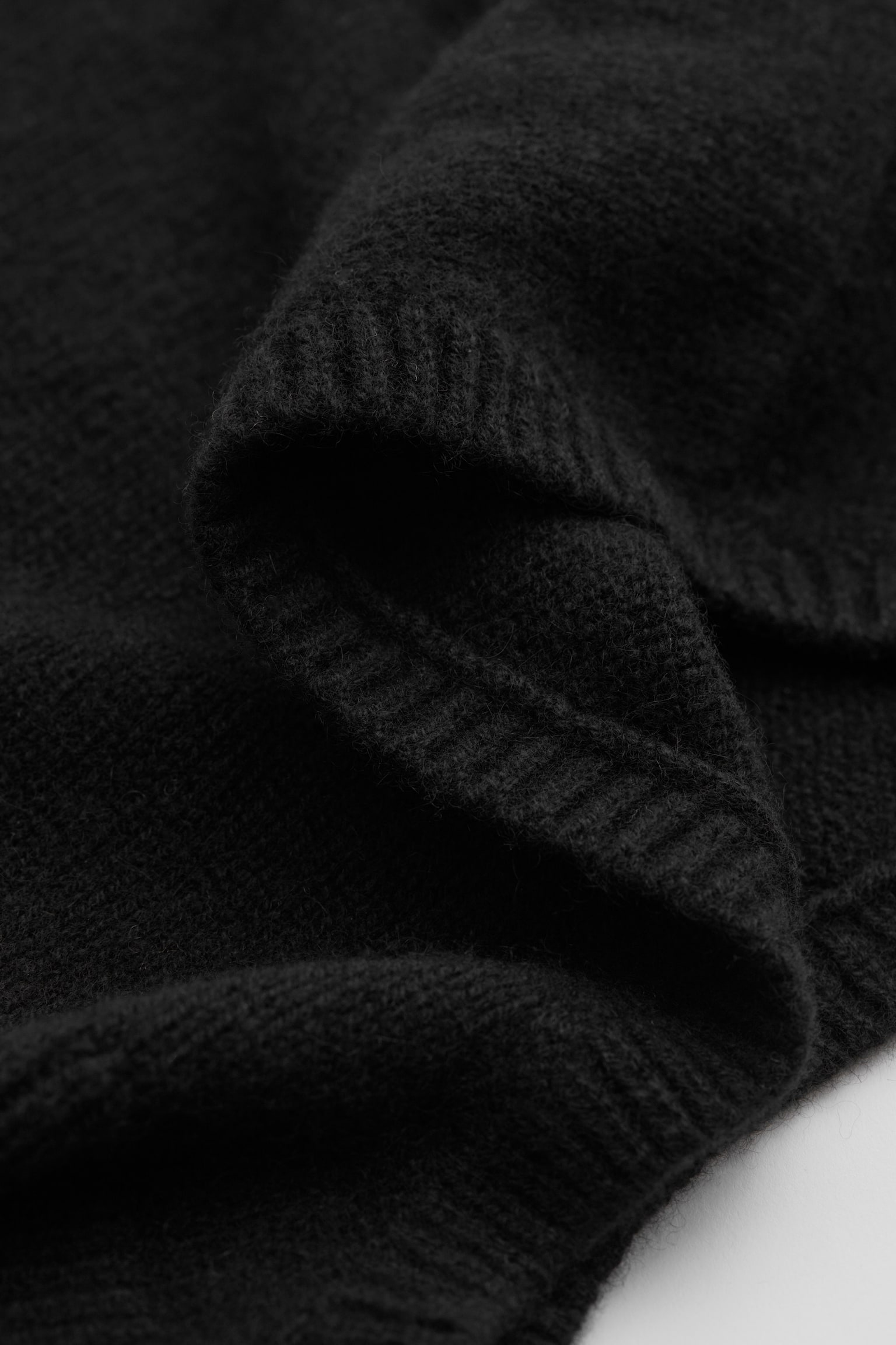 Fitted Cashmere Hood - Black/Mole - 3