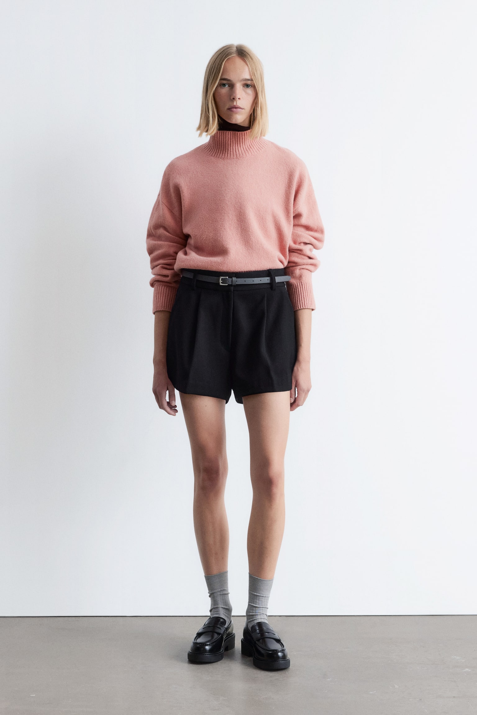 Jumper med turtleneck - Pink/Knaldrød/Bordeaux/Mørk beige/Klar blå/Mørk gråbrun - 4