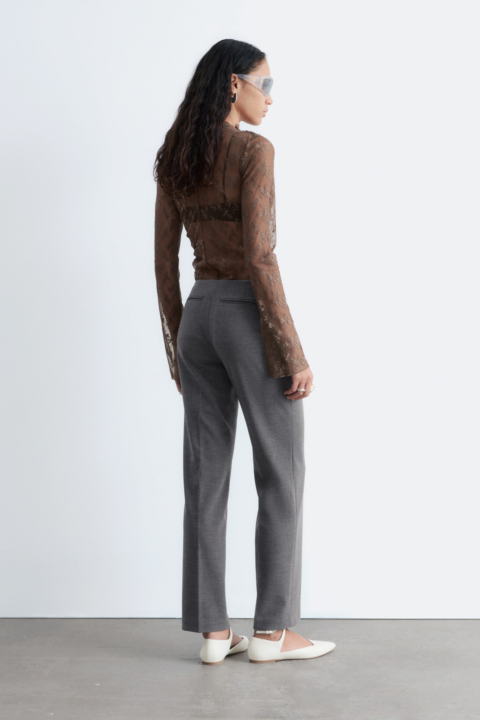 Langärmliges Spitzenoberteil - Dark Brown/Cream/Helles Taupe - 3