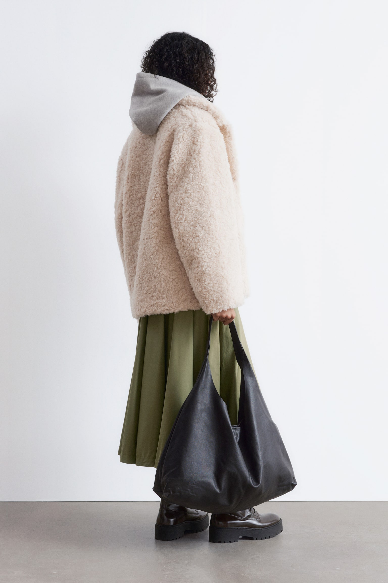 Kunstfelljacke aus Woll-Mix - Beige - 8