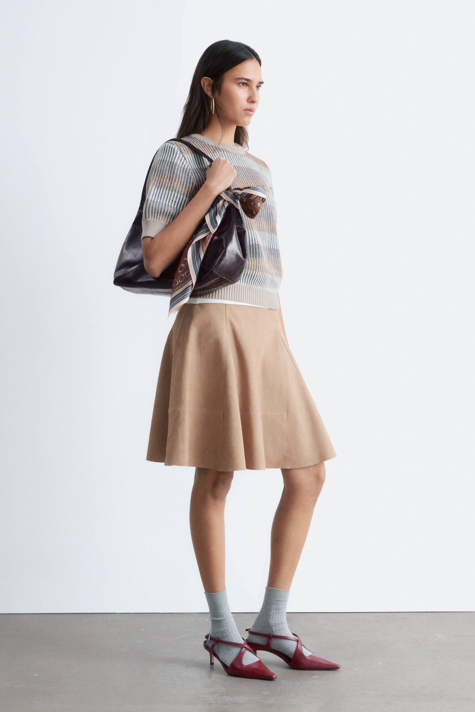 Ribbestrikket t-skjorte - Beige/striper - 7