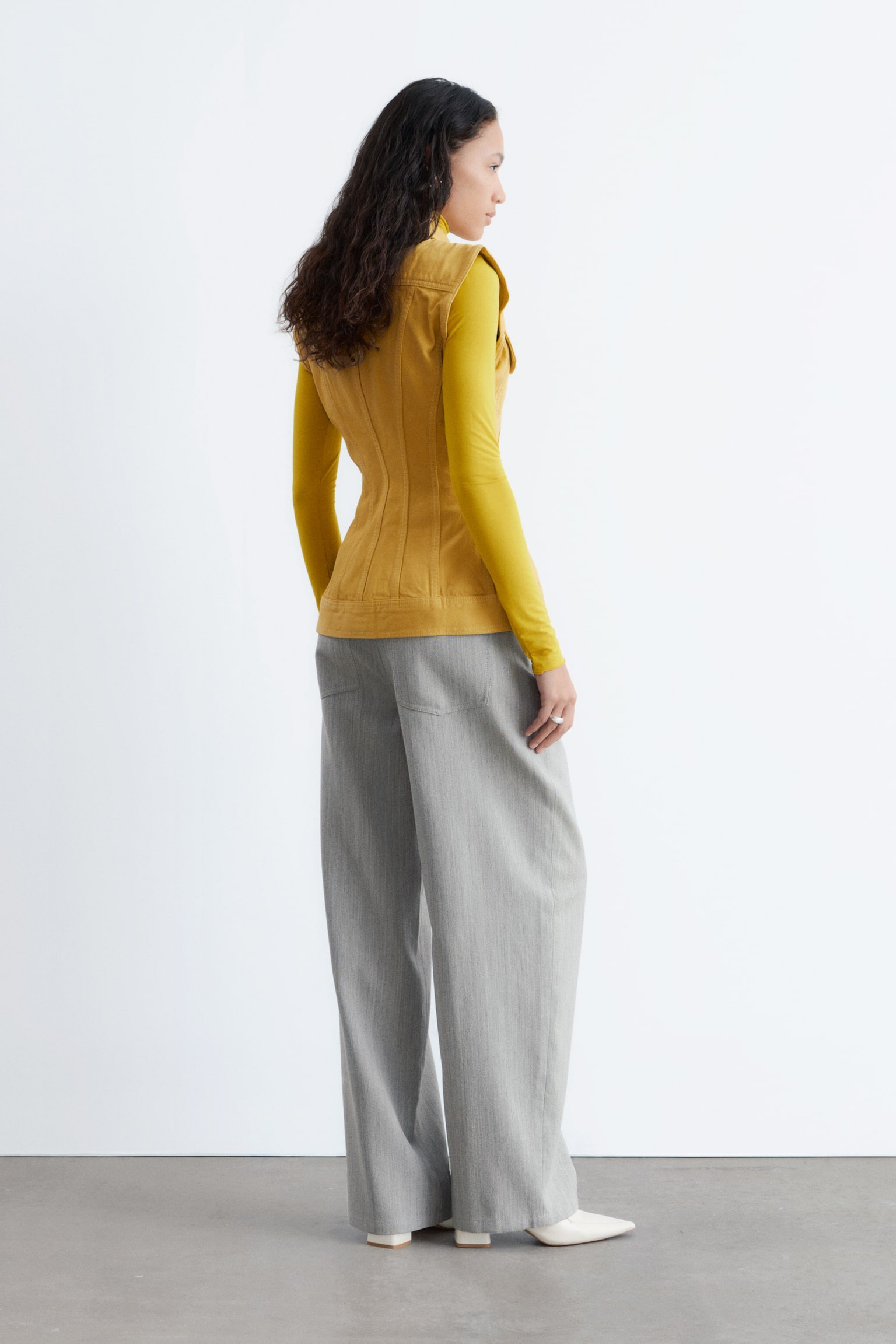 Figursyet denimvest - Gul - 5