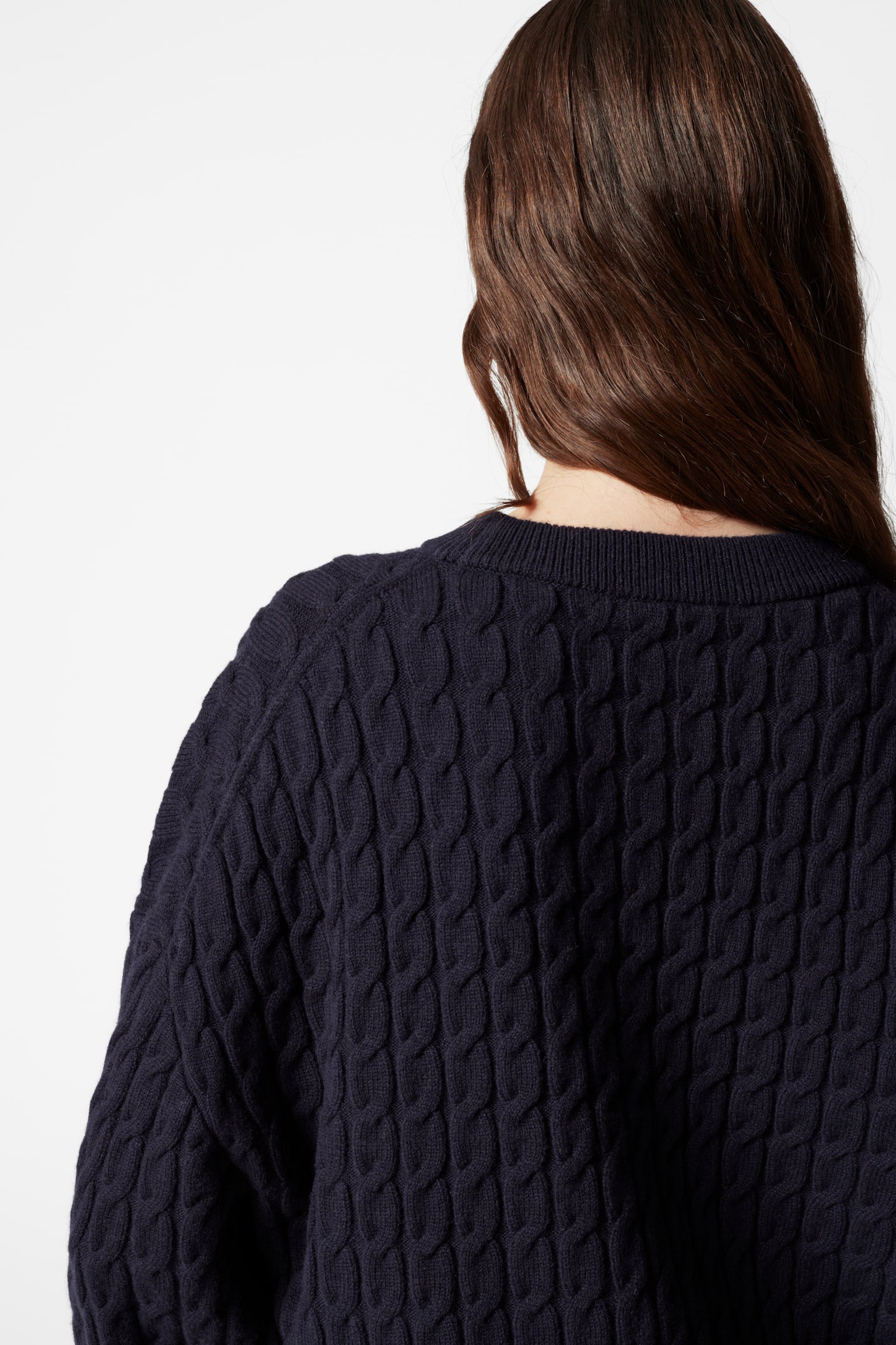 Cable-Knit Wool Jumper - Navy/Ivory - 4