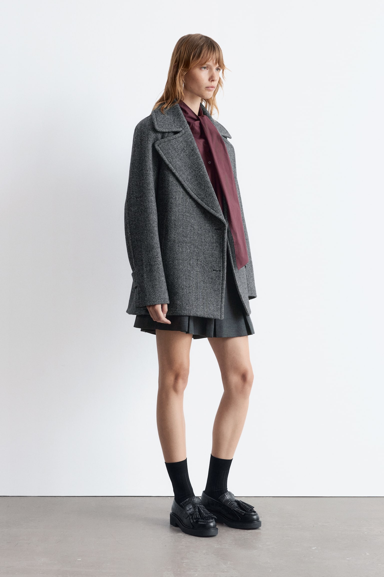 Kurzer zweireihiger Wollmantel - Dunkelgrau - 7