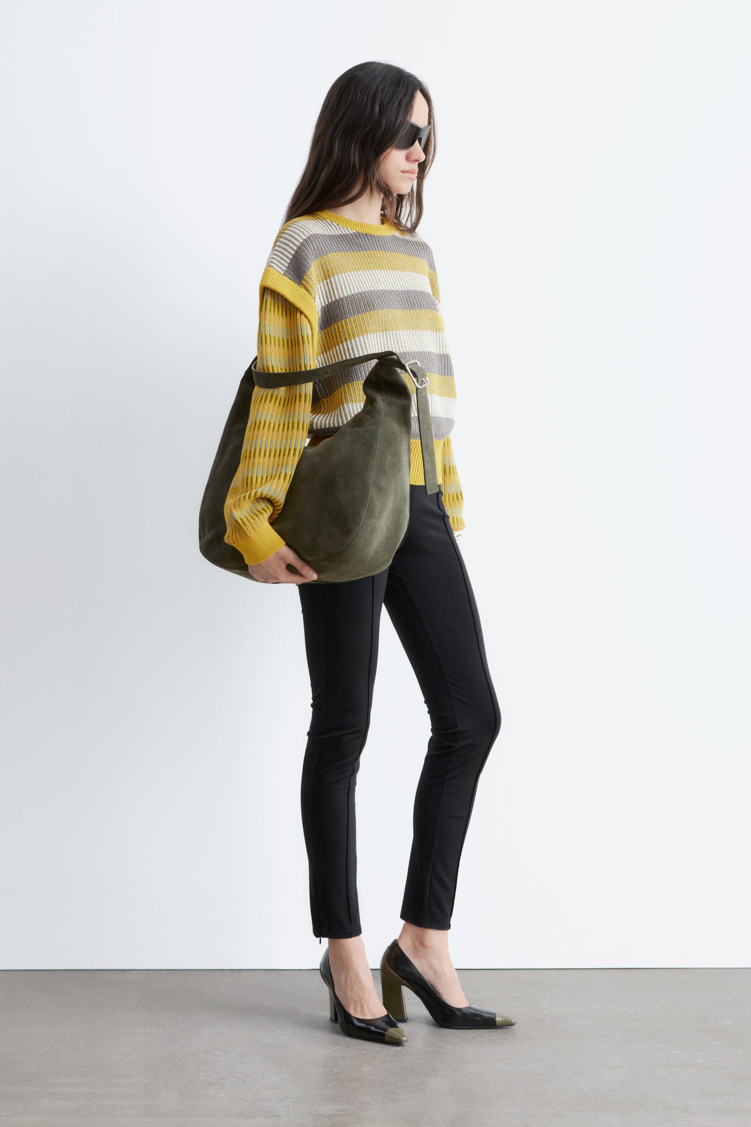 Maglione a pannelli con motivo a righe - Righe giallo/grigio/Beige/Righe multicolore - 3