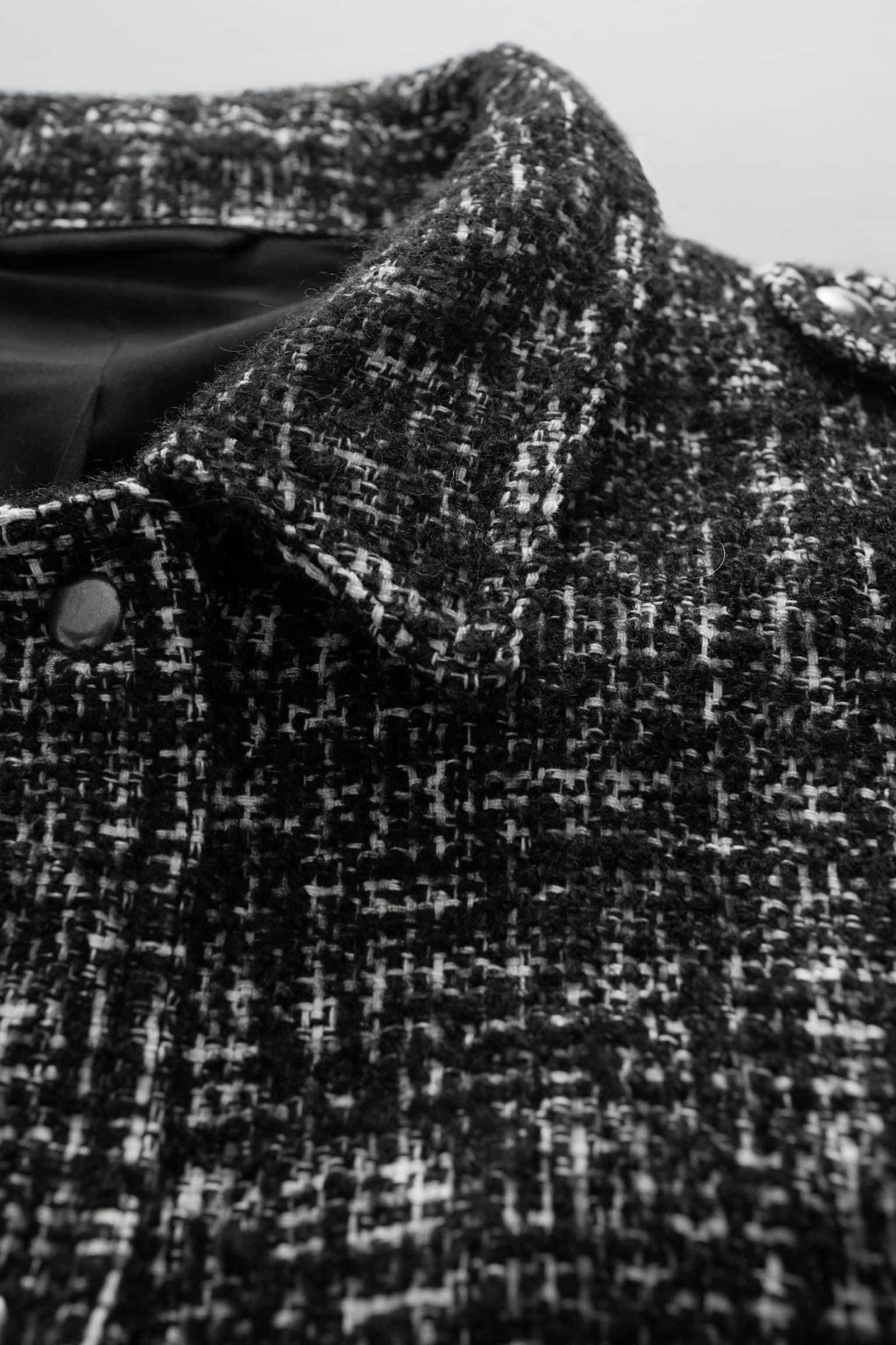 Boxy Tweed Jacket - Black Tweed - 4