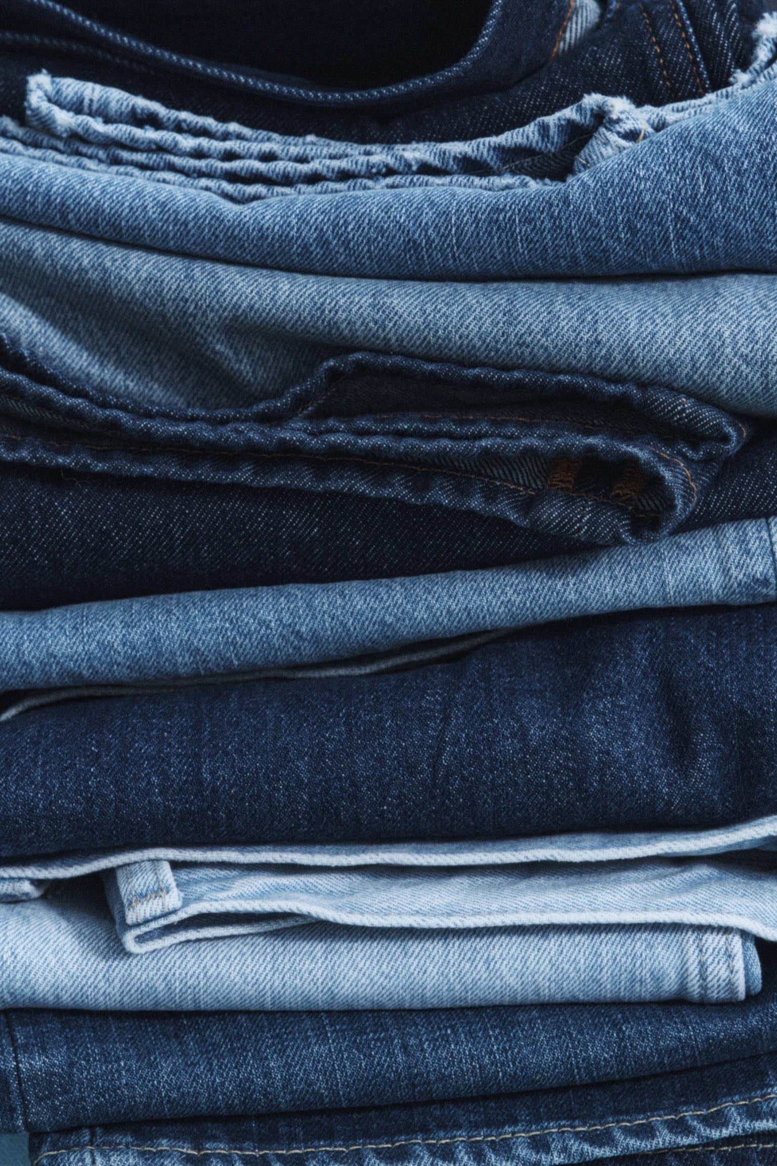 CANYON Bootcut-Jeans mit normaler Passform - Dunkelblau/Hellblau/Schwarz - 6