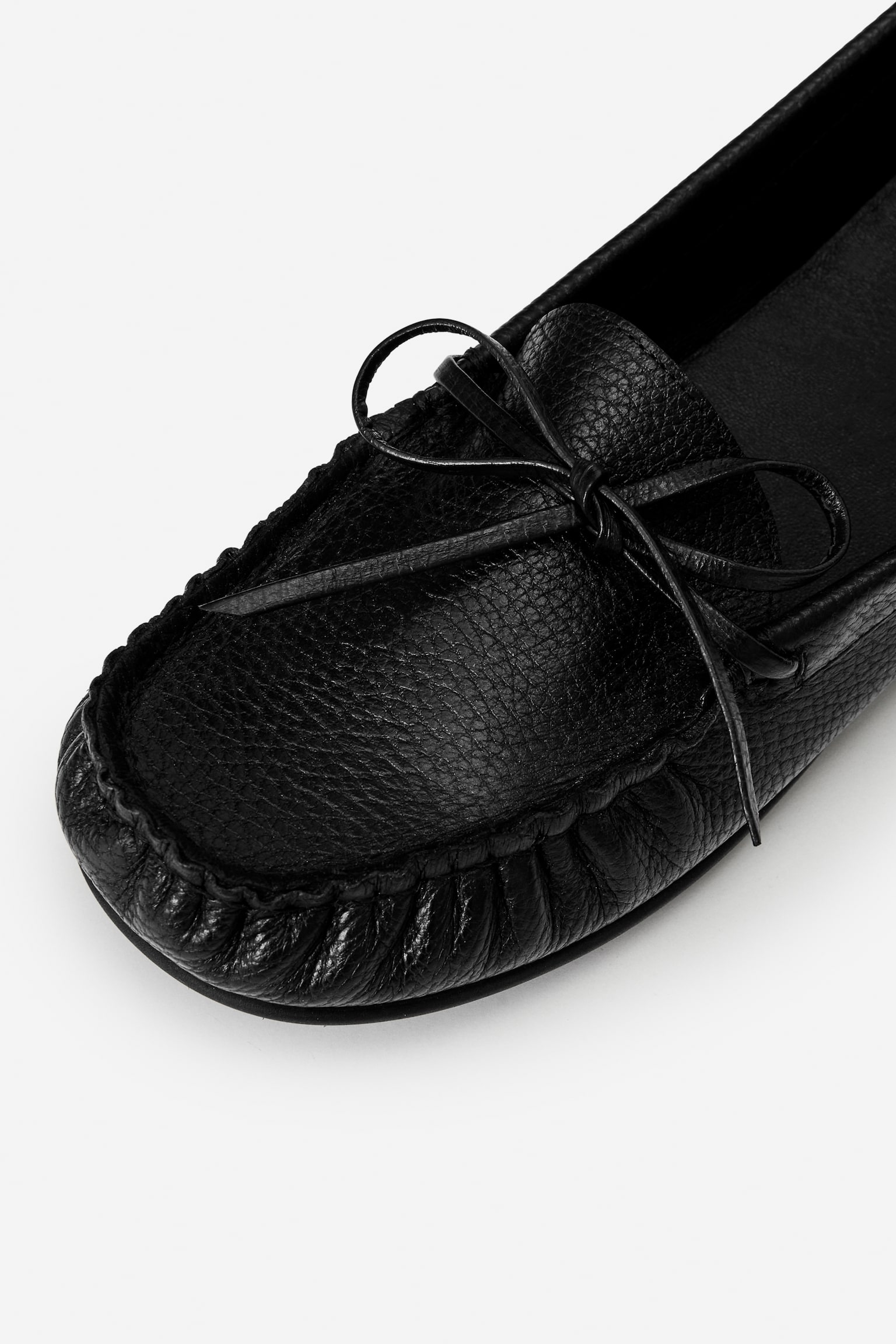 Moccasin Leather Loafers - Black - 3