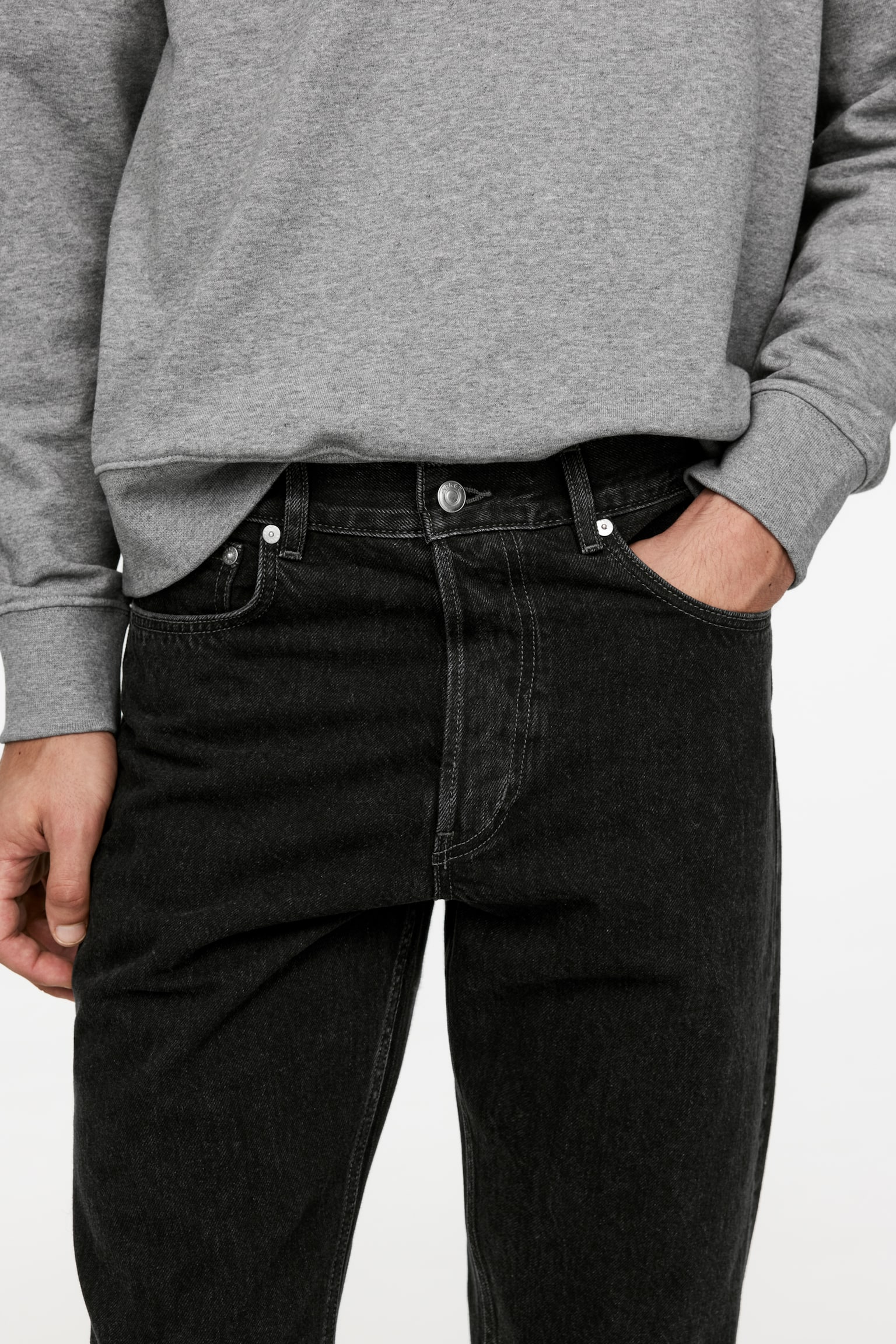 COAST Relaxed Tapered Jeans - Black/Dark Blue - 4