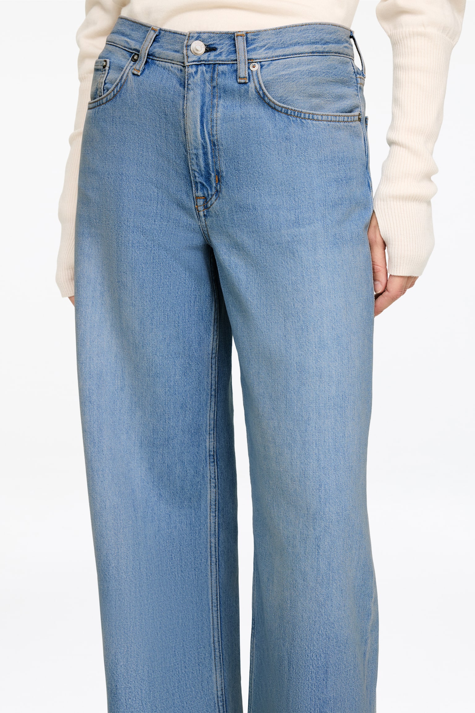 CLOUD Loose Jeans mit weitem Bein - Blau/Grau/Dunkelbraun/Grau/Schwarz/Dunkelblau - 4