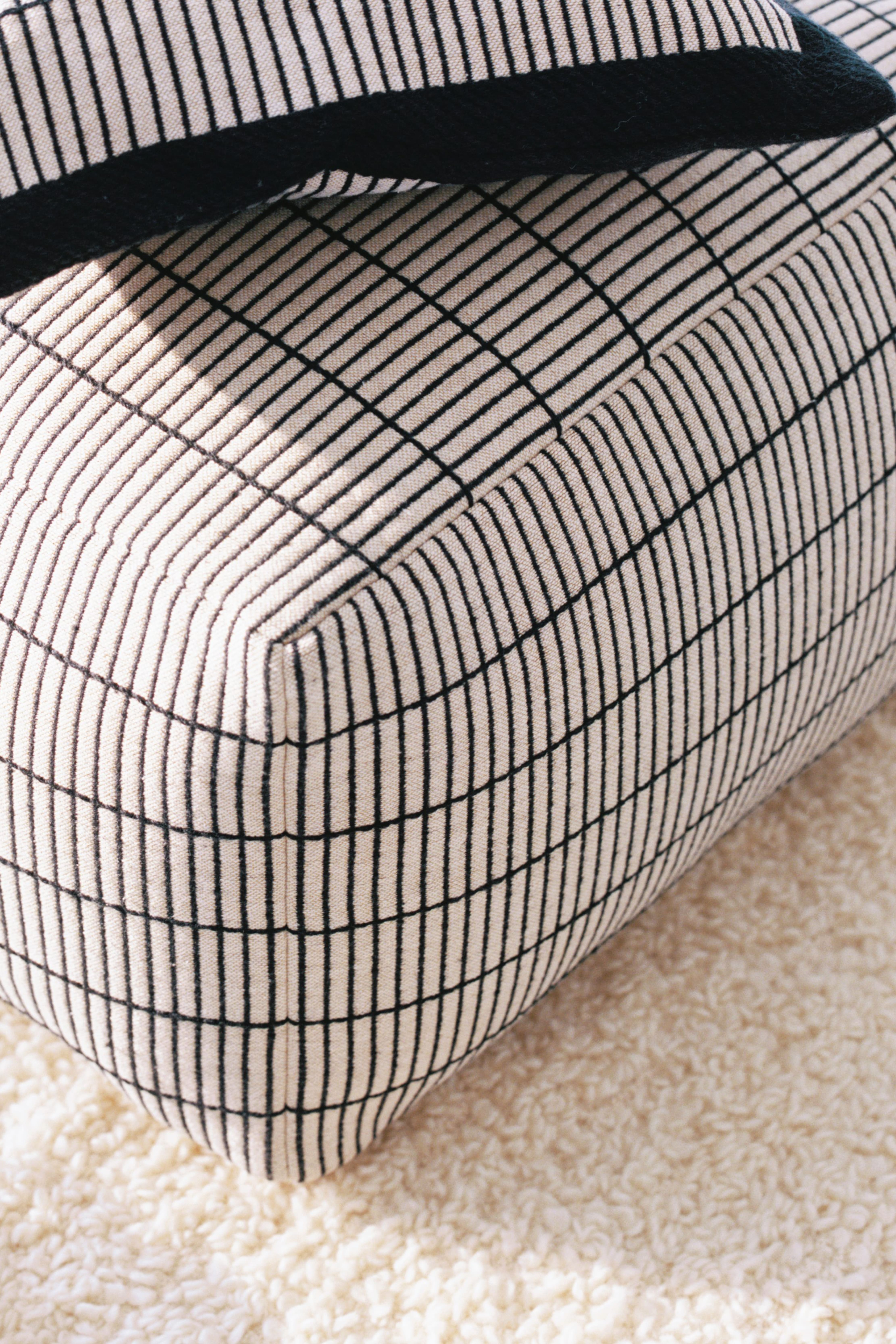 Copricuscino in misto cotone e lana 50 x 50 cm - Nero/Beige/Beige