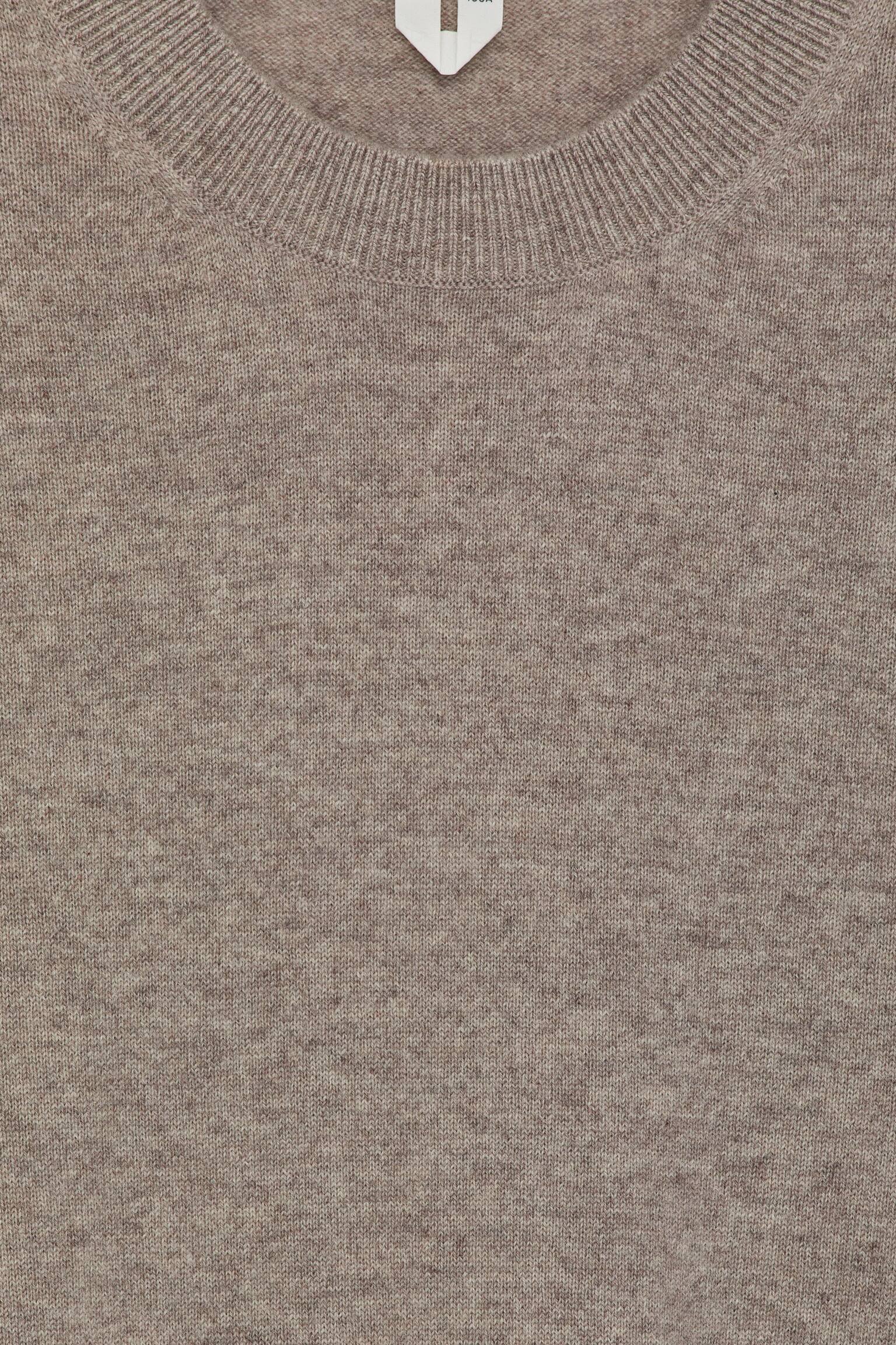 Trui met ronde hals van zuiver kasjmier - Beige gemêleerd/Donkerblauw - 9