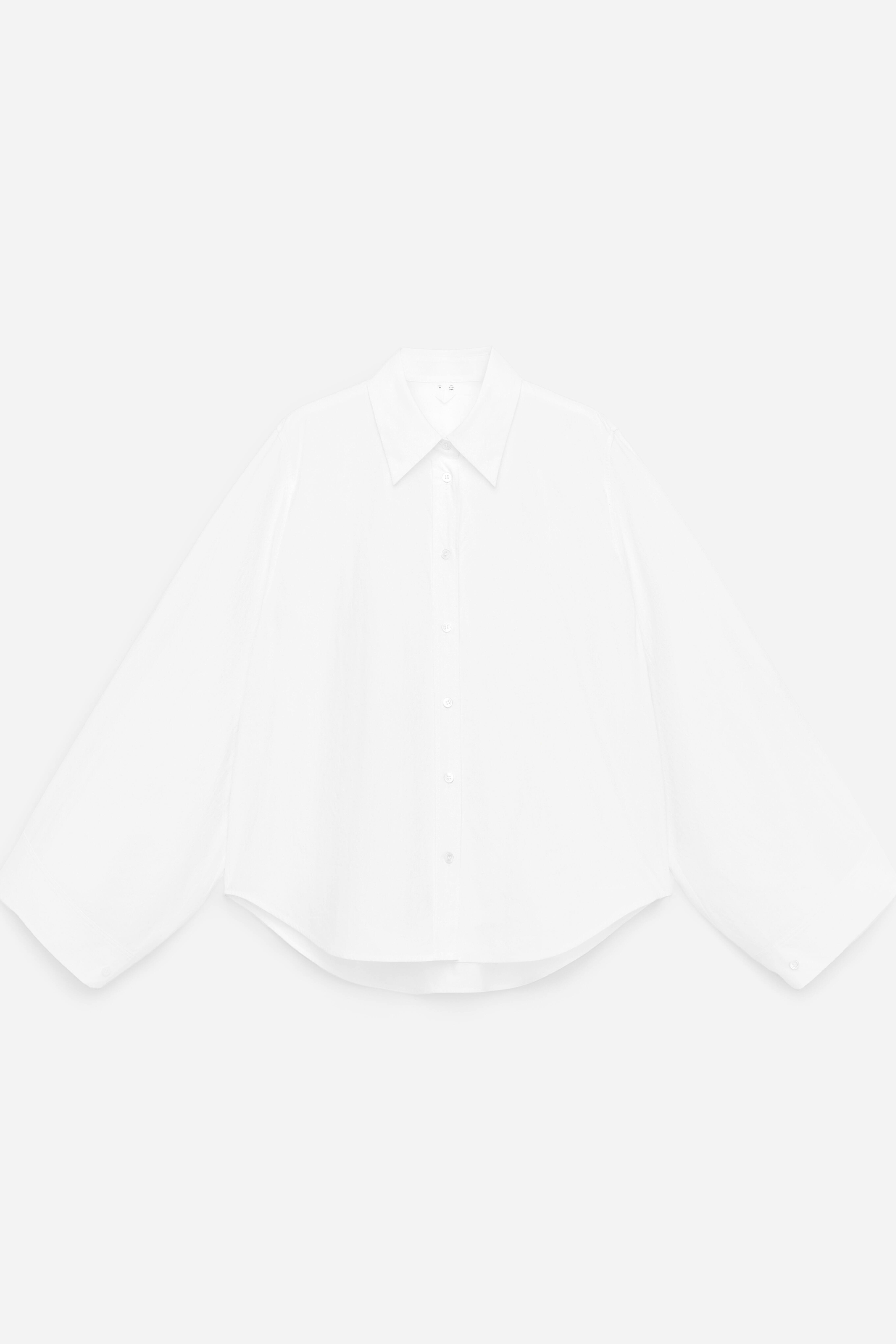 Skjorte med voluminøse ærmer - Hvid/Sort