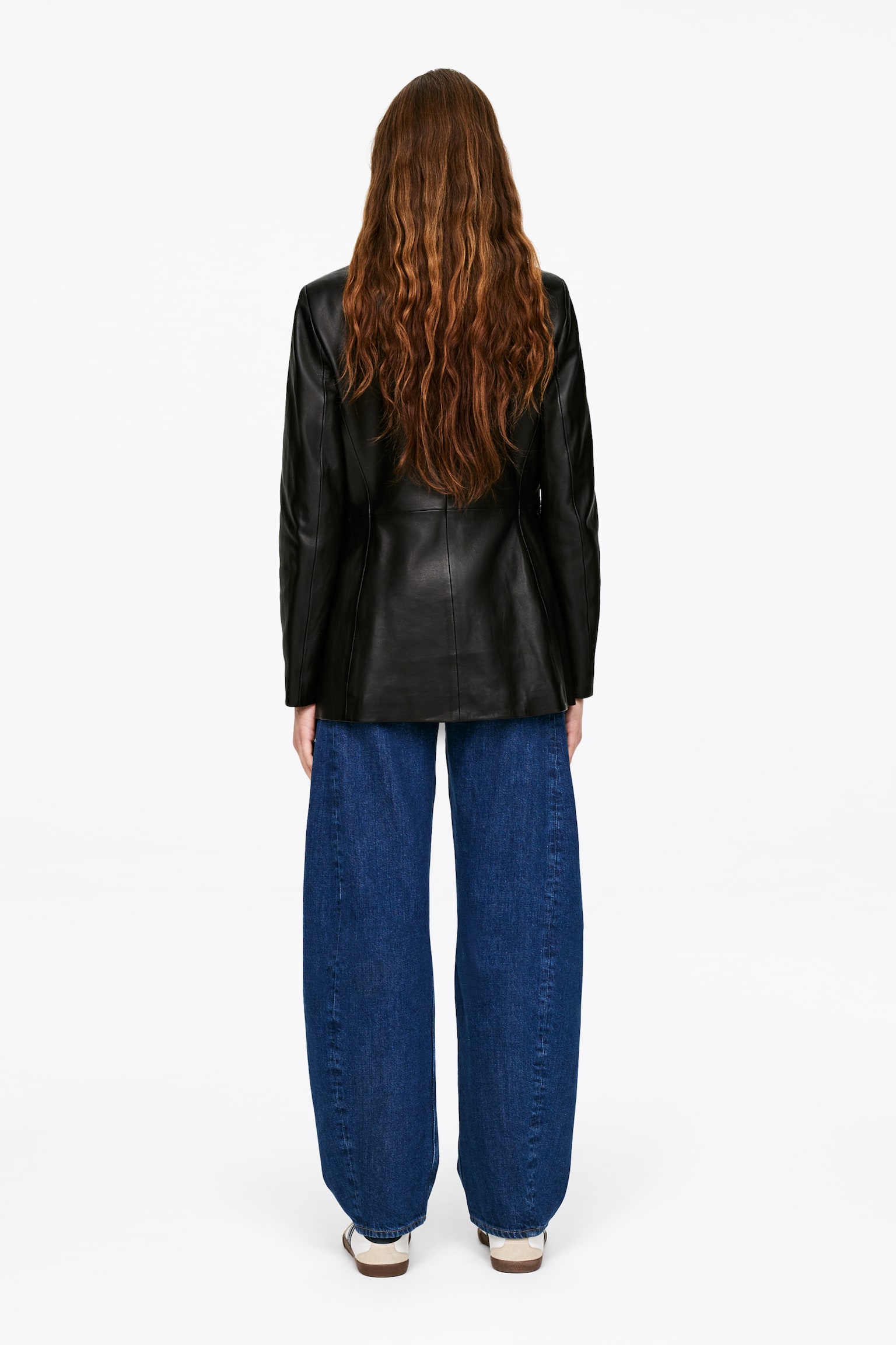 BLOOM Barrel Jeans - Blau/Mittelblau/Schwarz/Cremeweiß/Schwarz/Weiß - 3