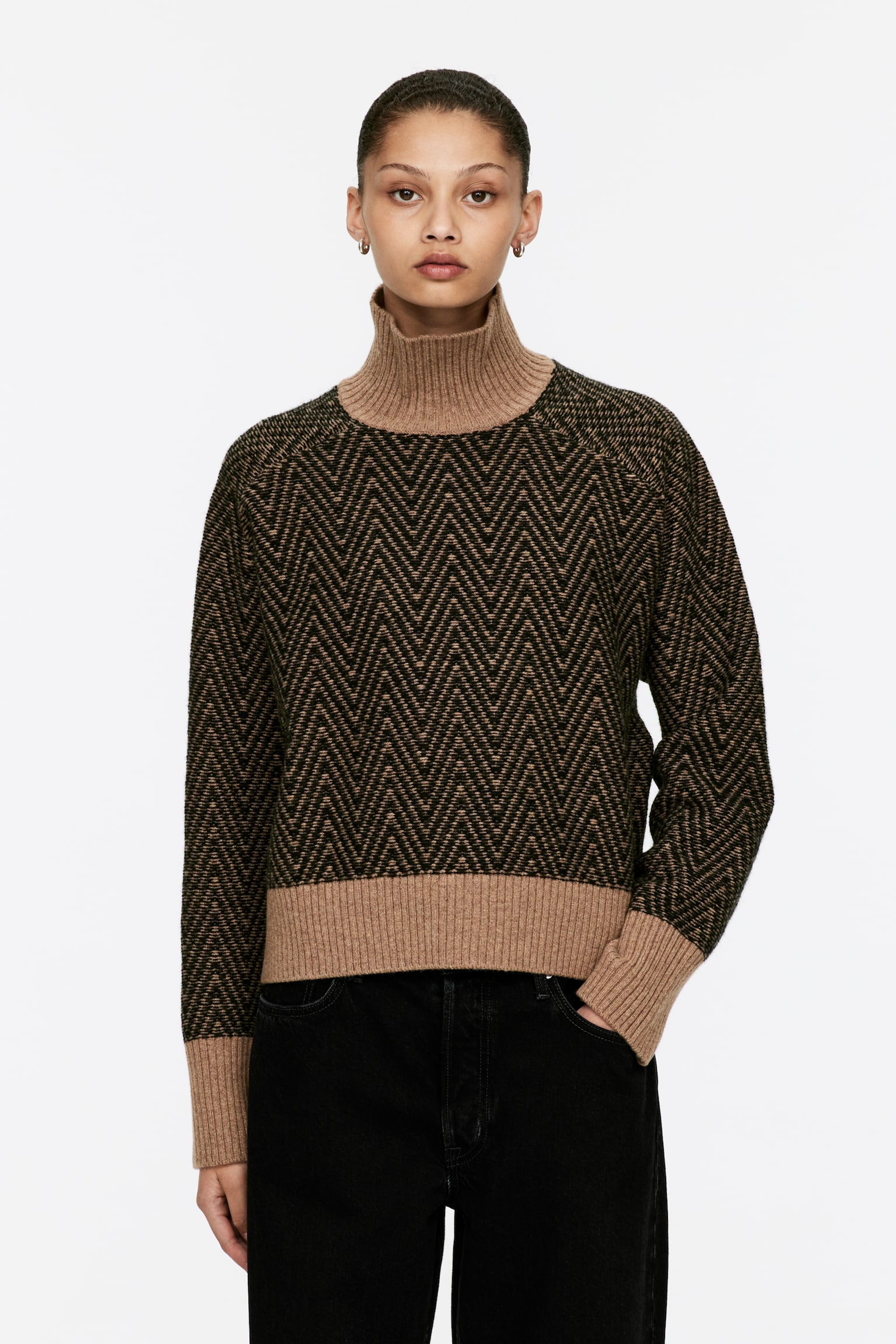 Jaquard-Knit Wool Jumper - Beige/Black