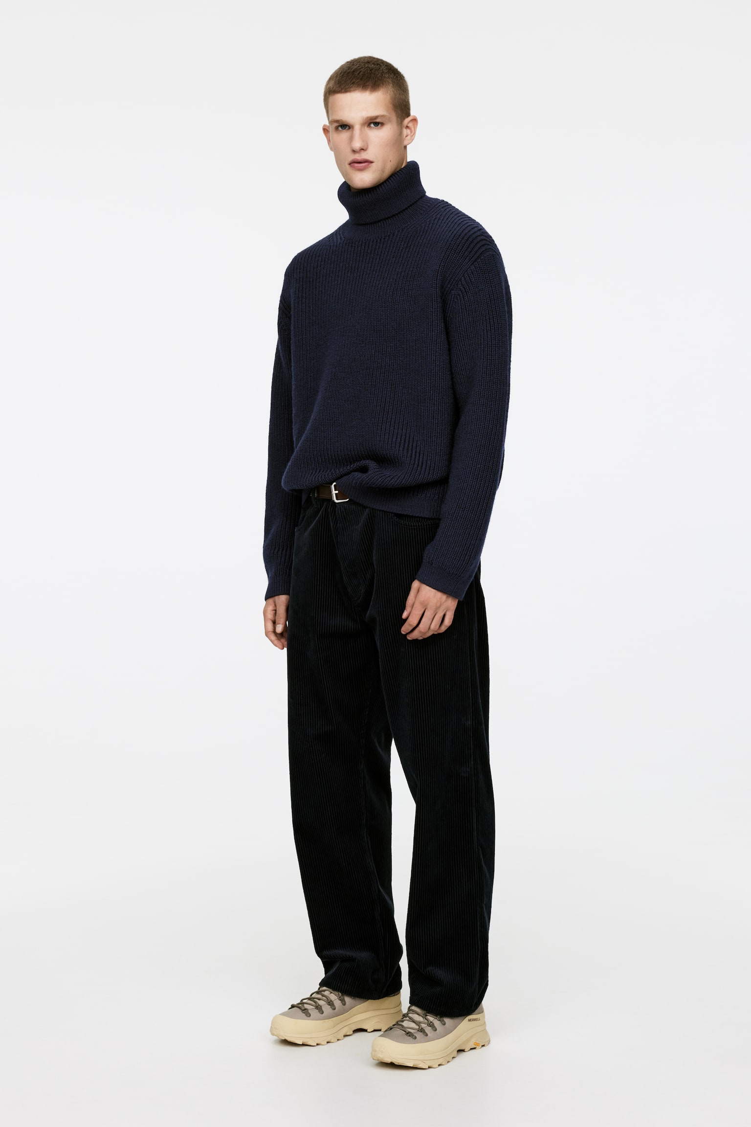 Heavy Wool Roll-Neck Jumper - Dark Blue/Off White - 5