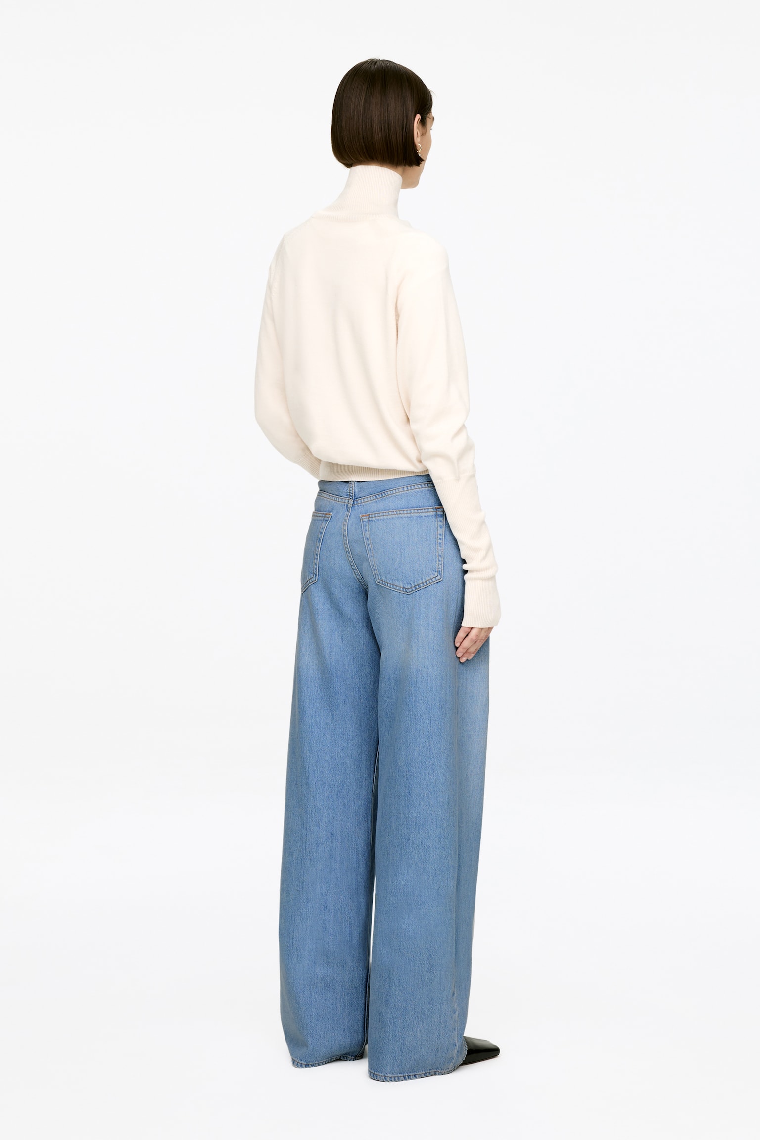 CLOUD Loose Jeans mit weitem Bein - Blau/Grau/Dunkelbraun/Grau/Schwarz/Dunkelblau - 3