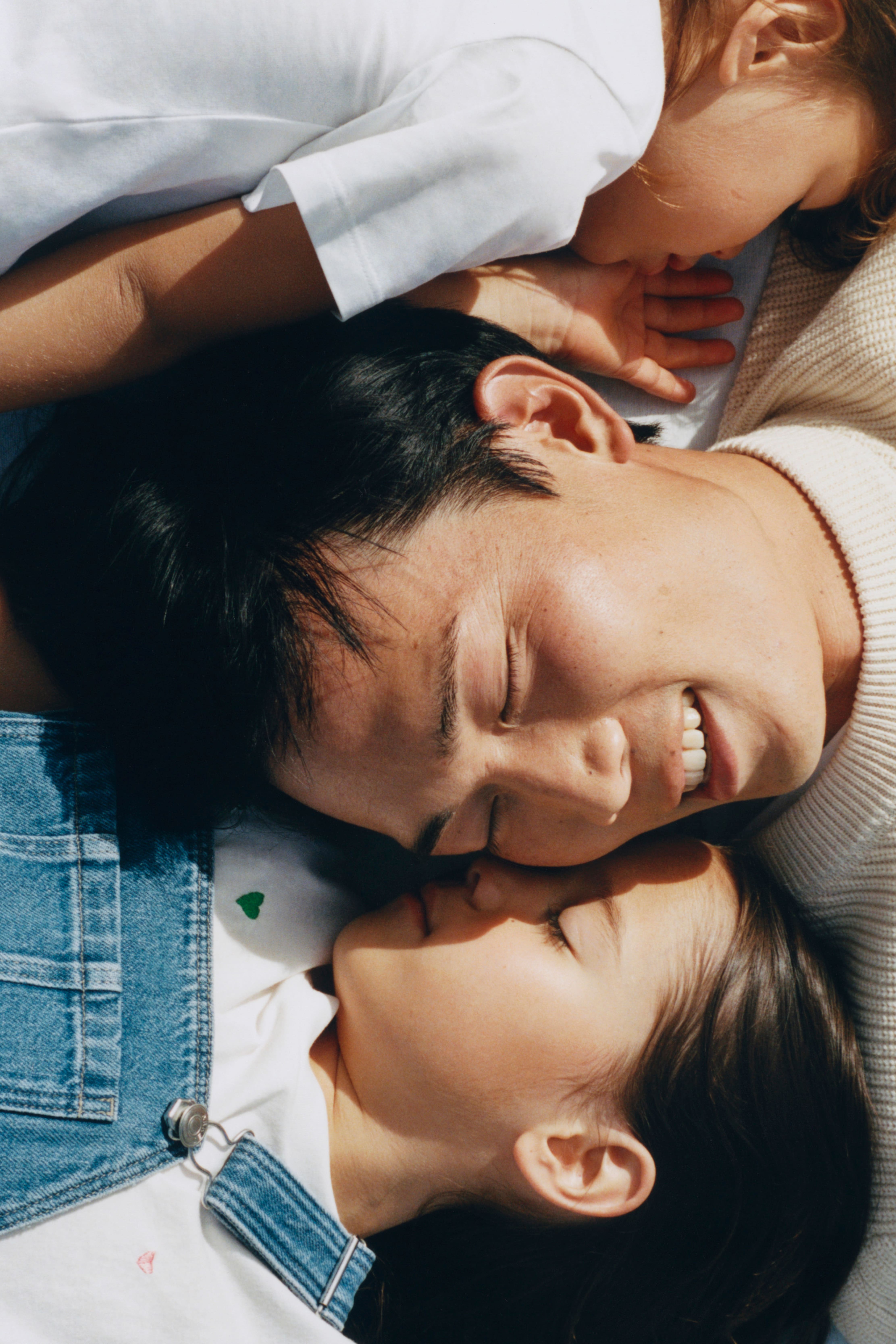 T-Shirt mit Rundhalsausschnitt, im 3er-Set - Weiß/Flieder/Gelb/Rosa/Blau/Grün/Grau/Flieder/Lila/Rosa/Orange/Blau/Grün/weiß/grau/dunkelblau