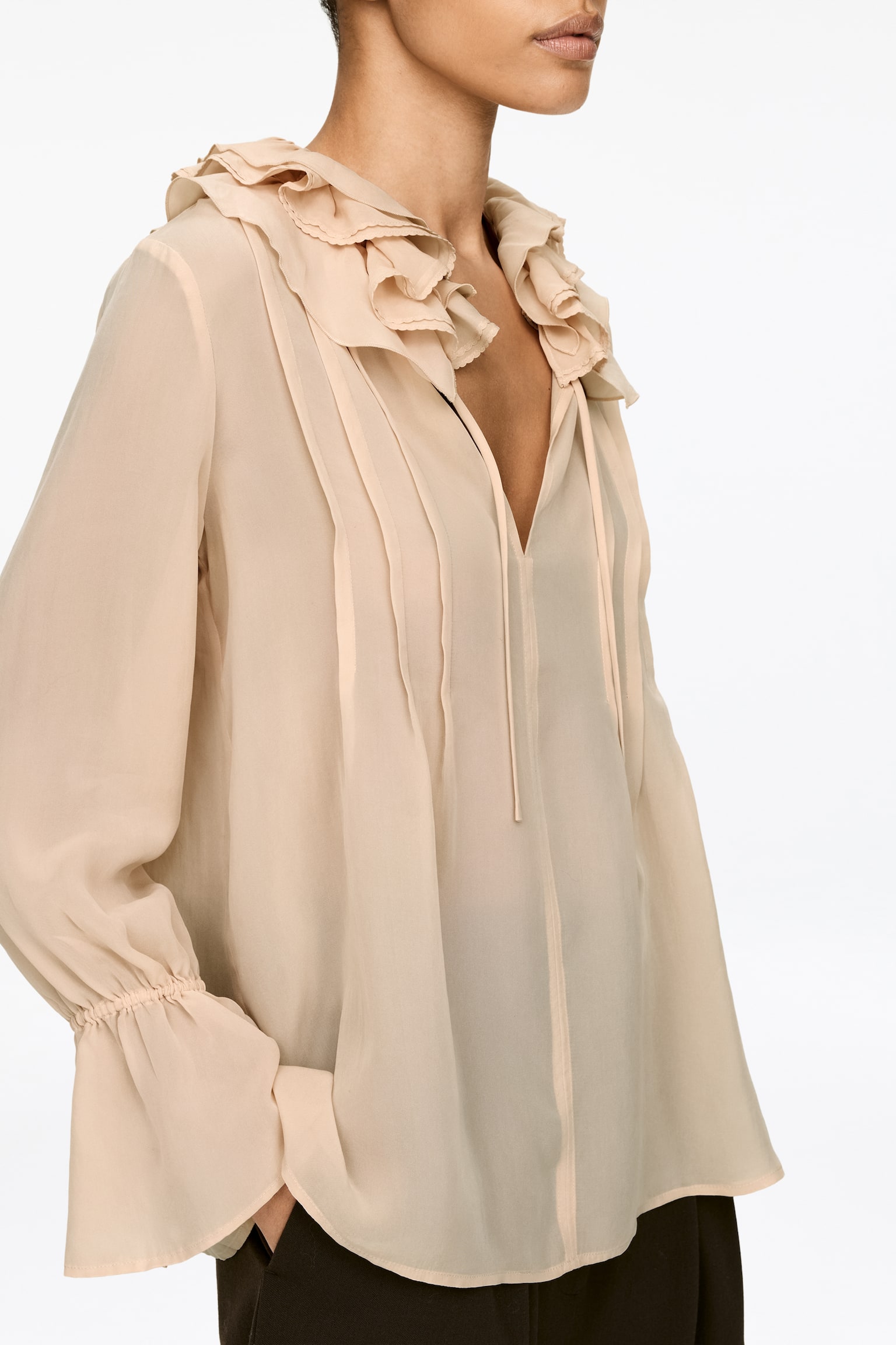 Frill-Collar Blouse - Beige - 3