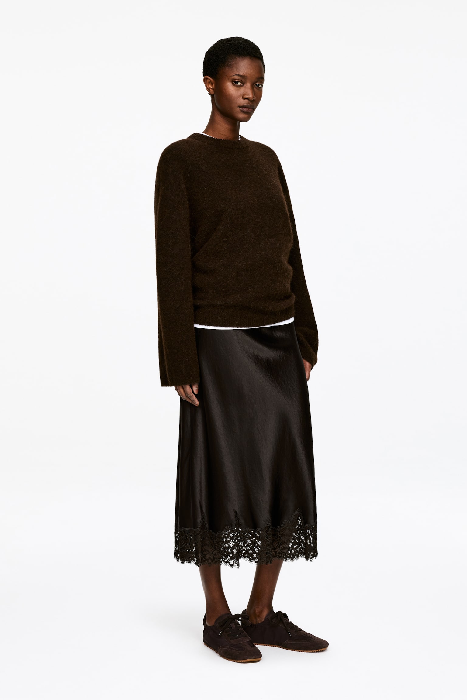 Satinrock mit Spitze - Dunkelbraun - 4