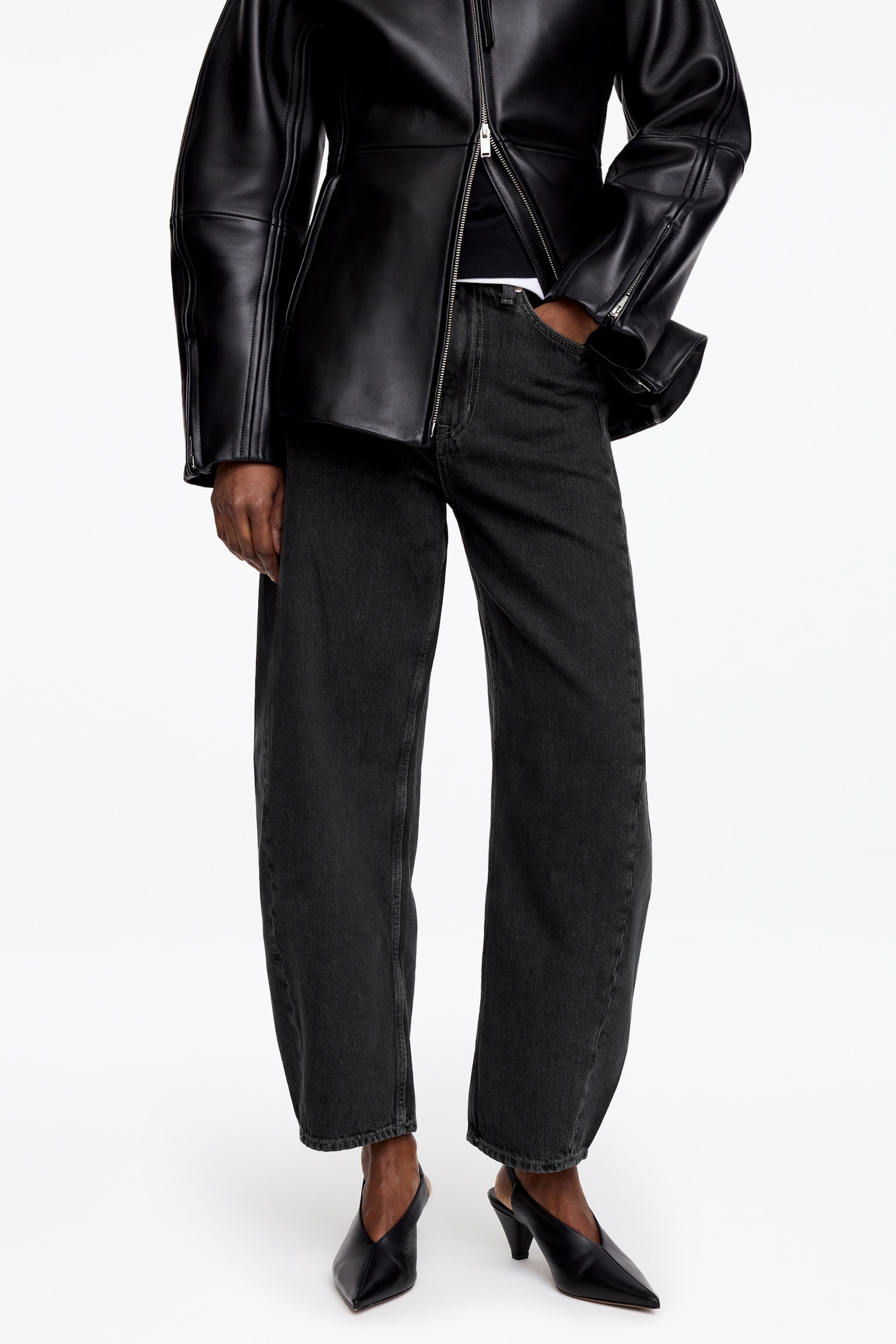 BLOOM Barrel Jeans - Schwarz/Blau/Cremeweiß/Mittelblau/Schwarz/Weiß - 5