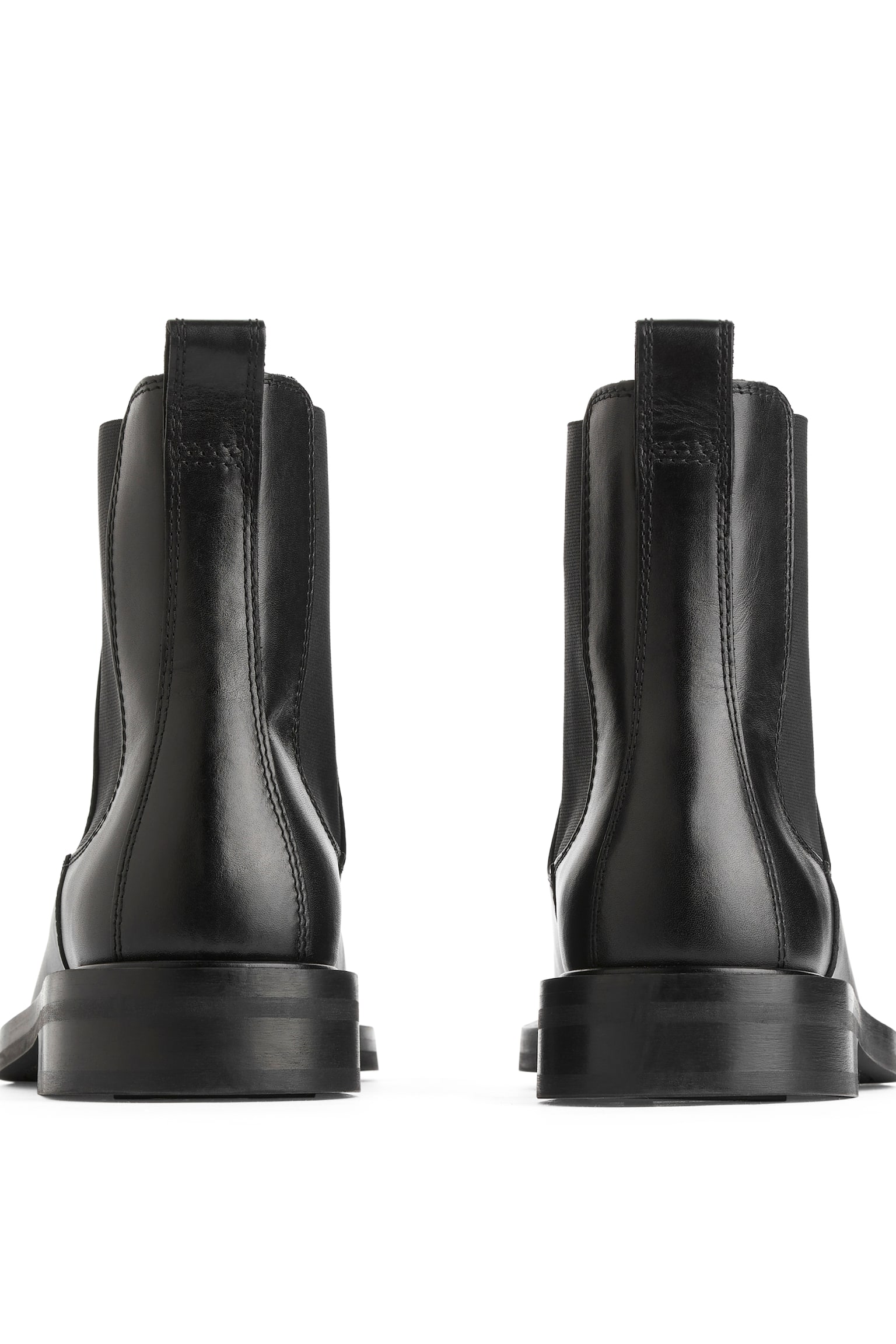 Leather Chelsea Boots - Black - 6