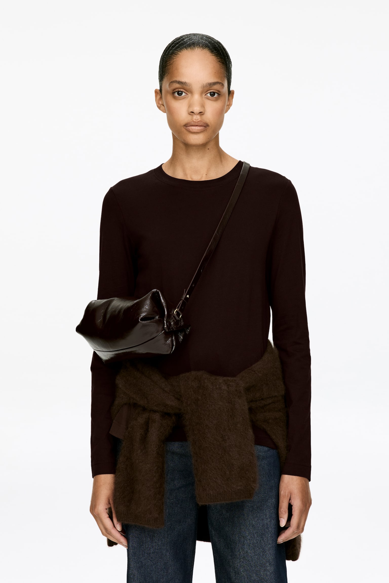 IRIS Charakteristisches Langarm-T-Shirt - Braun/Weiß/Schwarz/Grau/Knallblau/Weiß/Cremeweiß/Cremeweiß/Schwarz/Rosa/Cremeweiß/Rostrot - 1