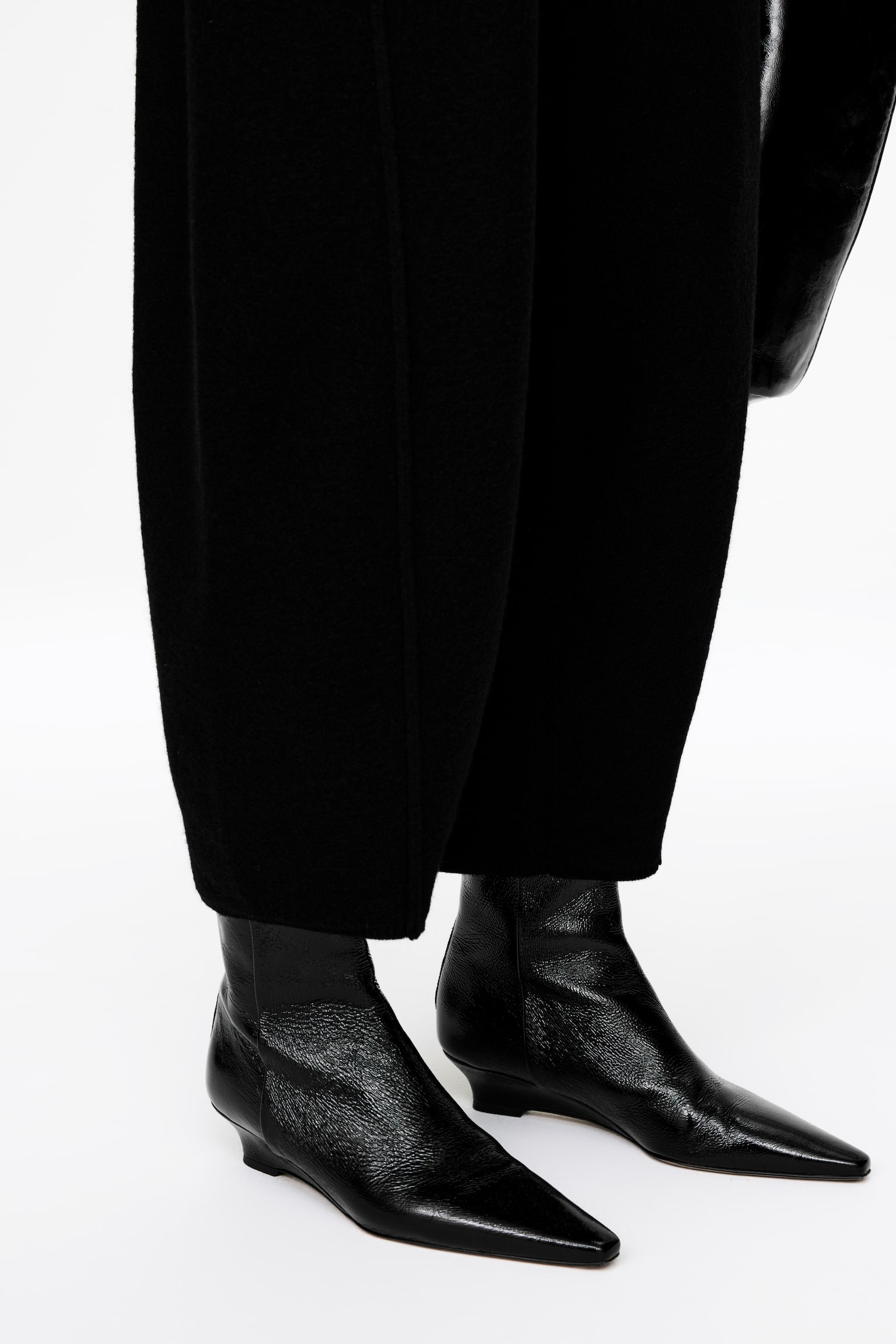 Stövletter med kilklack - Svart - 1