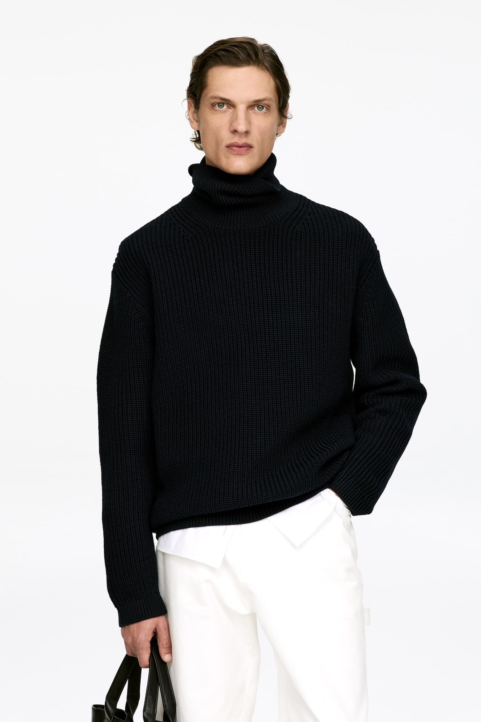 Maglione in lana pesante a collo alto - Blu scuro - 1