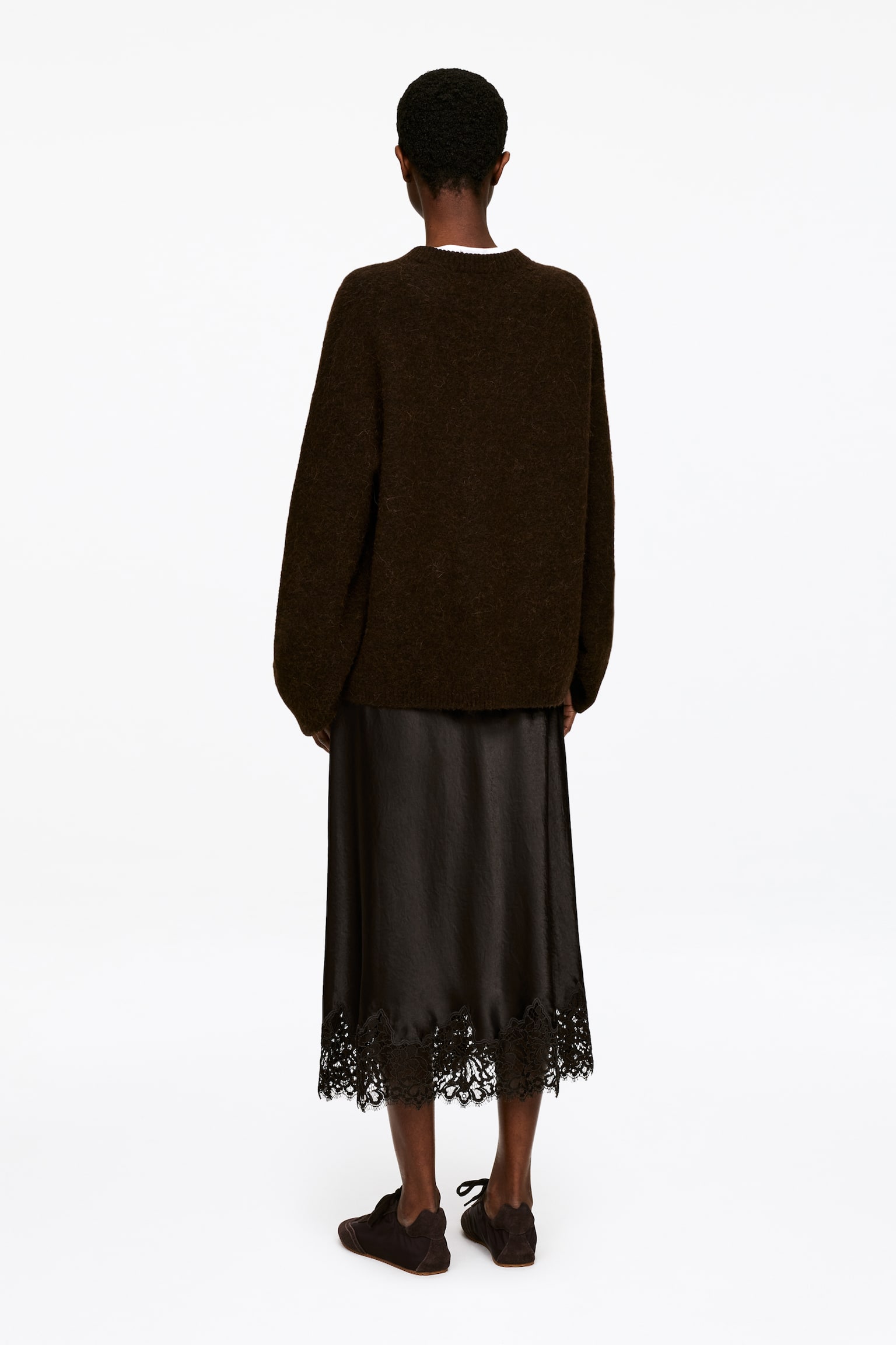 Satinrock mit Spitze - Dunkelbraun - 8