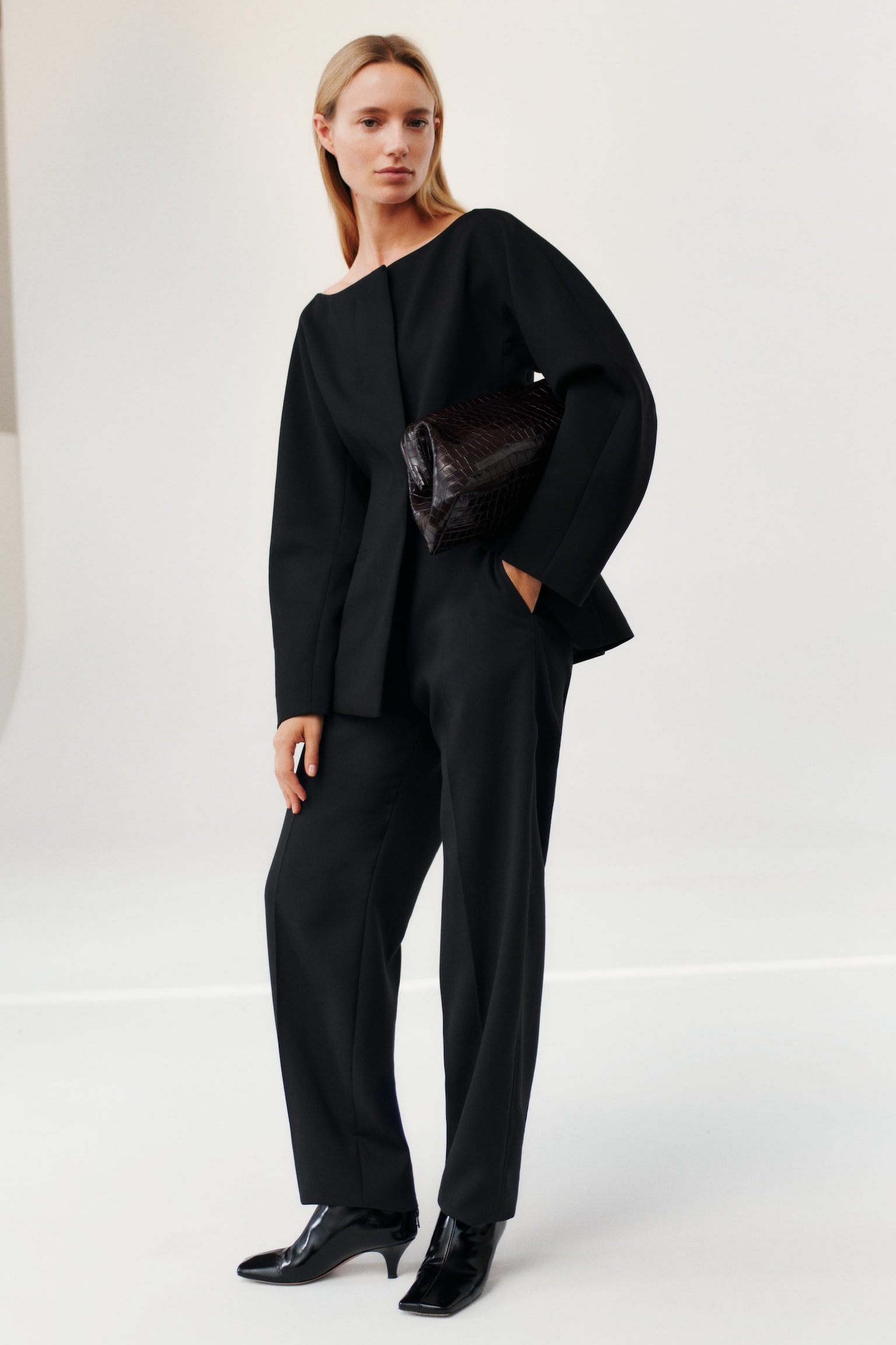 Hose mit Bügelfalten - Schwarz - 8