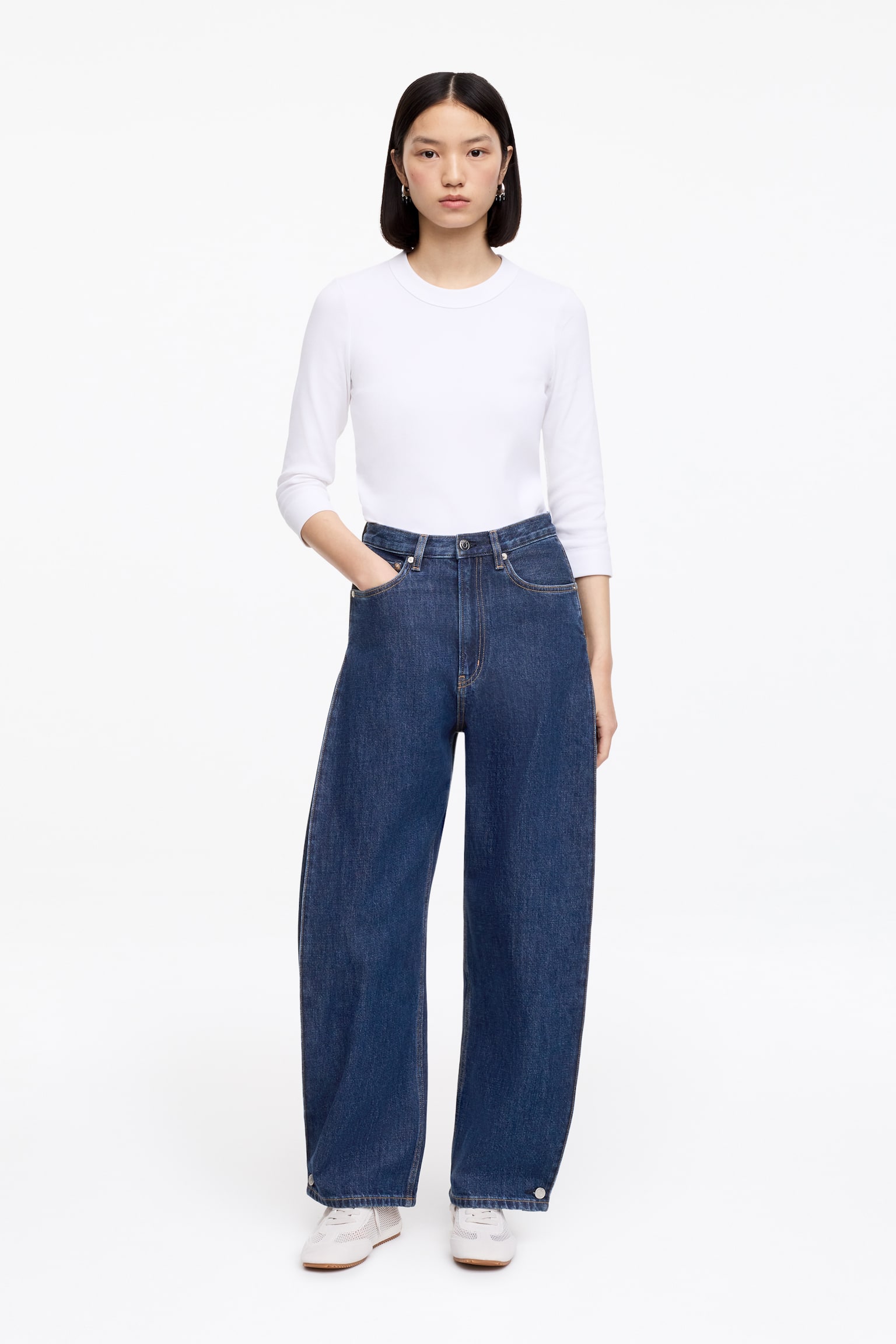 Jeans mit abgerundetem Bein - Dunkelblau - 1