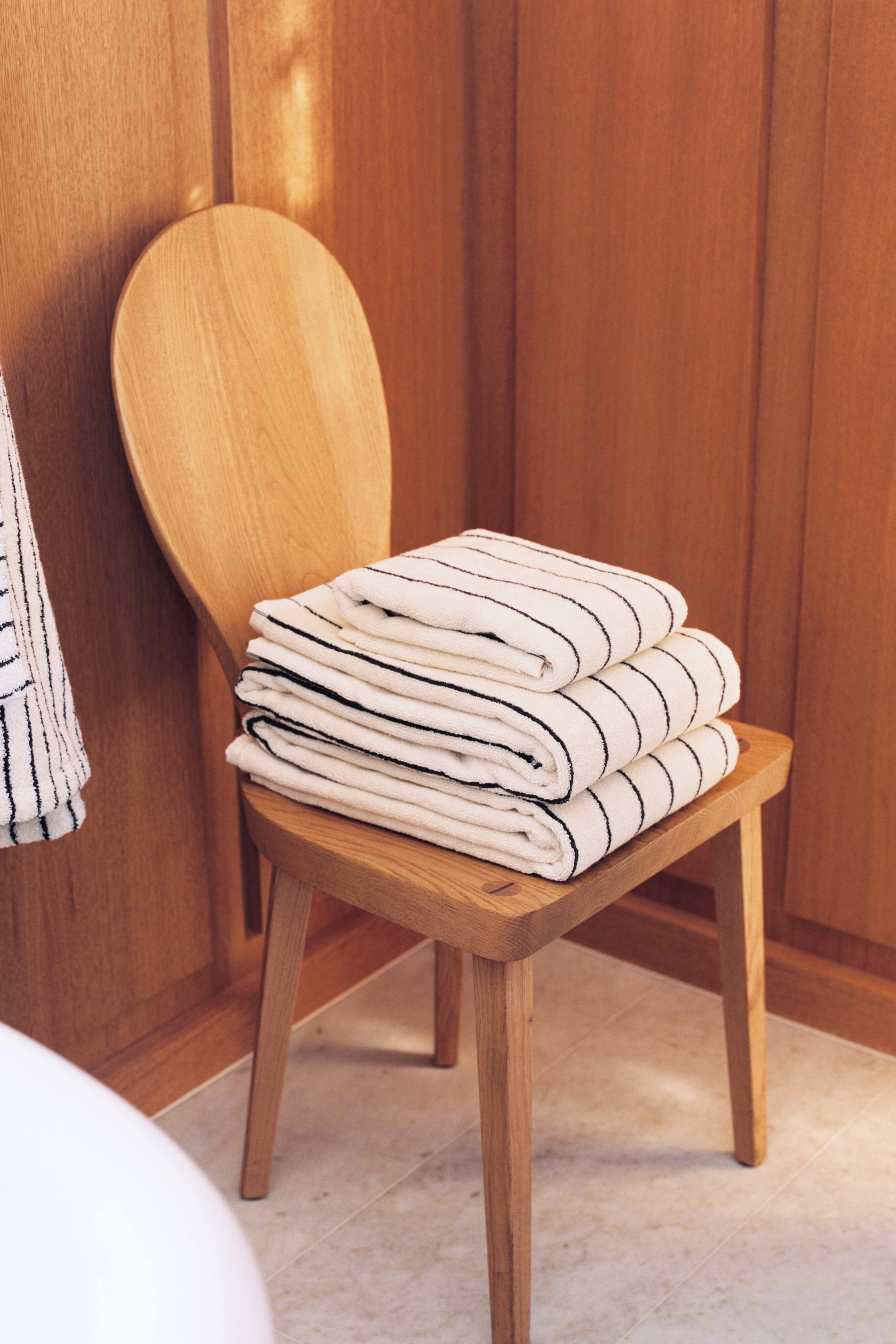 Asciugamano 50 x 70 cm - Bianco sporco/Nero/Salvia/Nero/Blu brillante/Beige chiaro